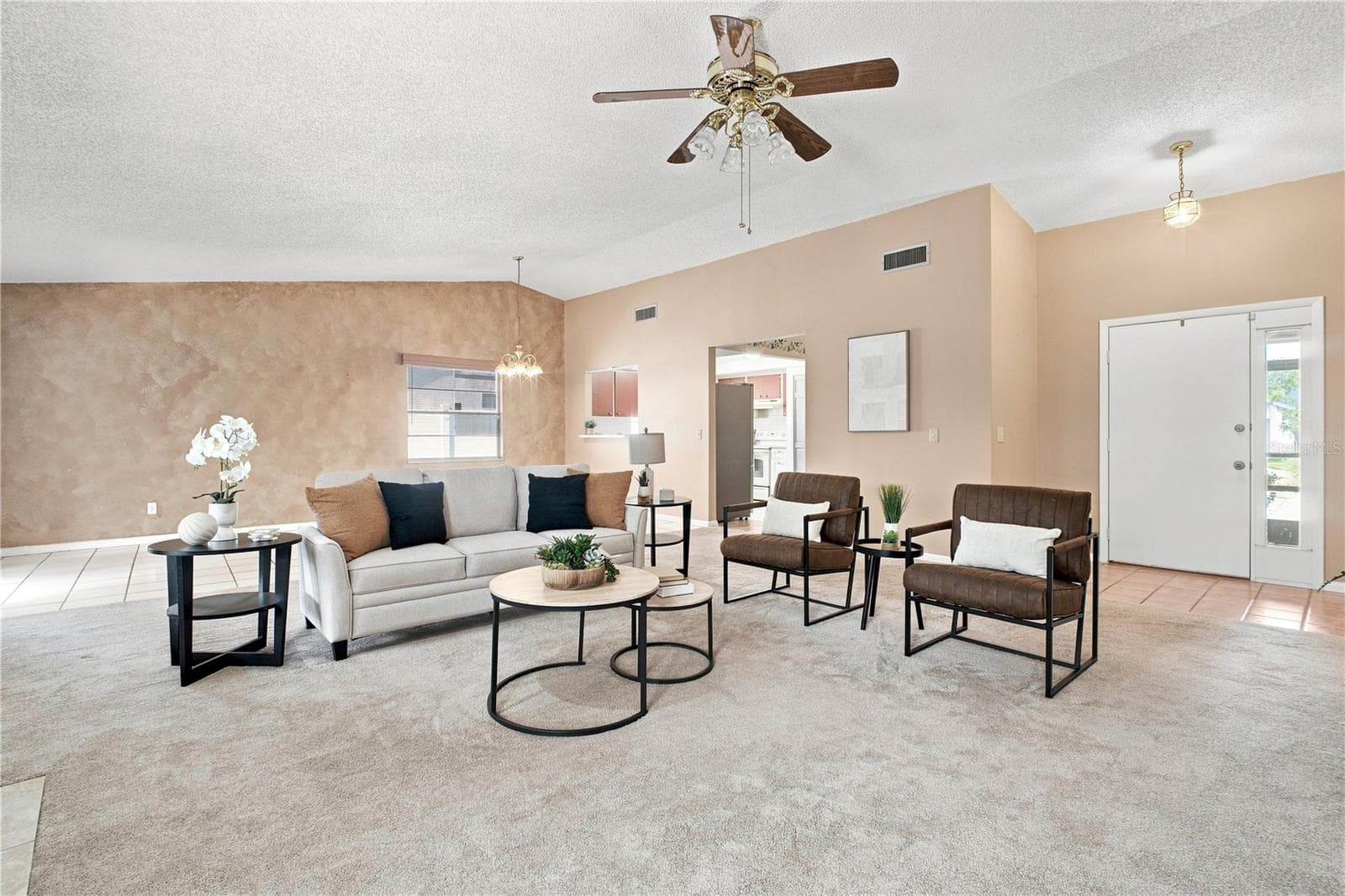 Single Family Residence at 6803 LONGPOINTE WAY, TAMPA, photo 4 of 43