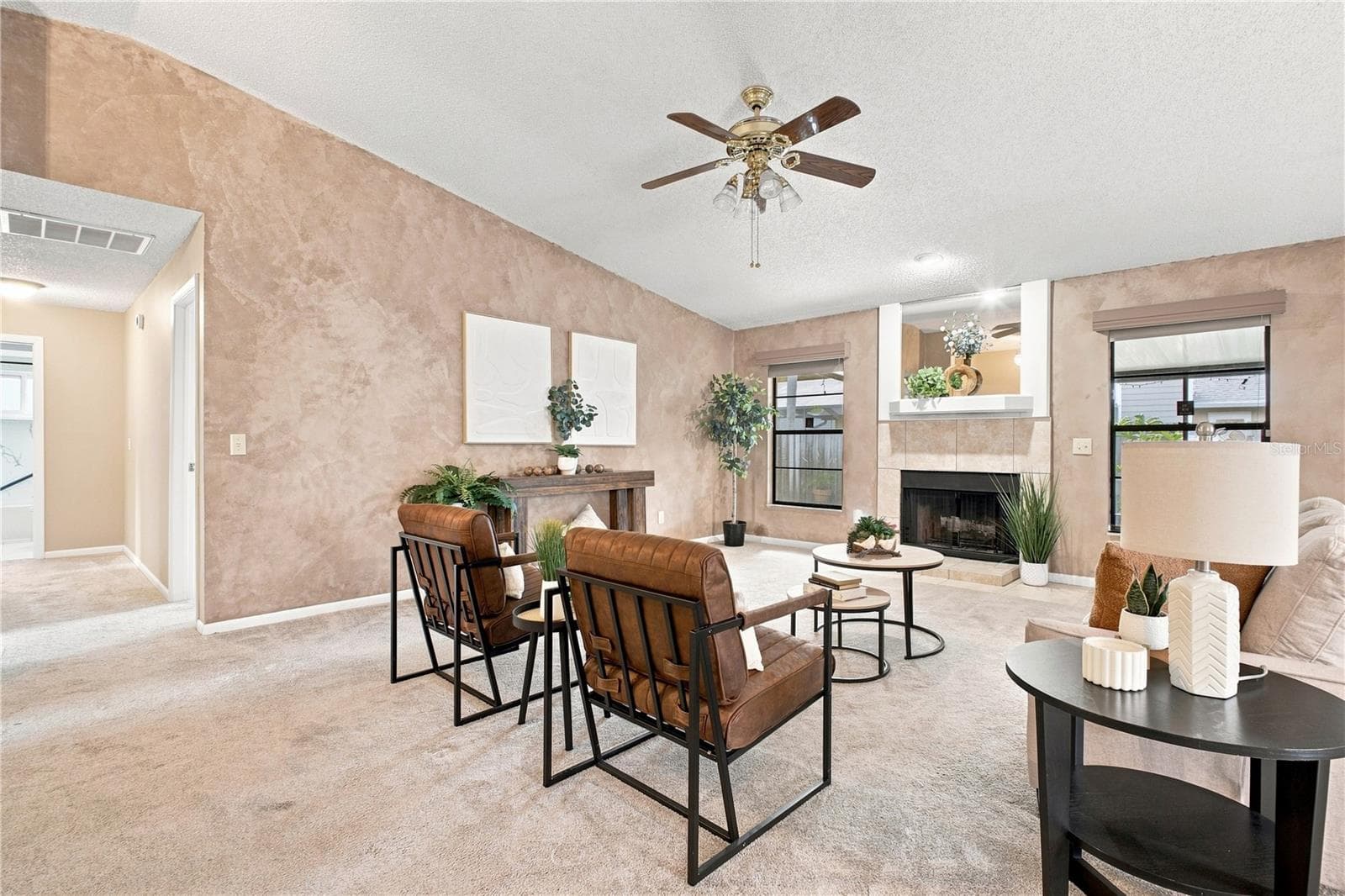 Single Family Residence at 6803 LONGPOINTE WAY, TAMPA, photo 6 of 43