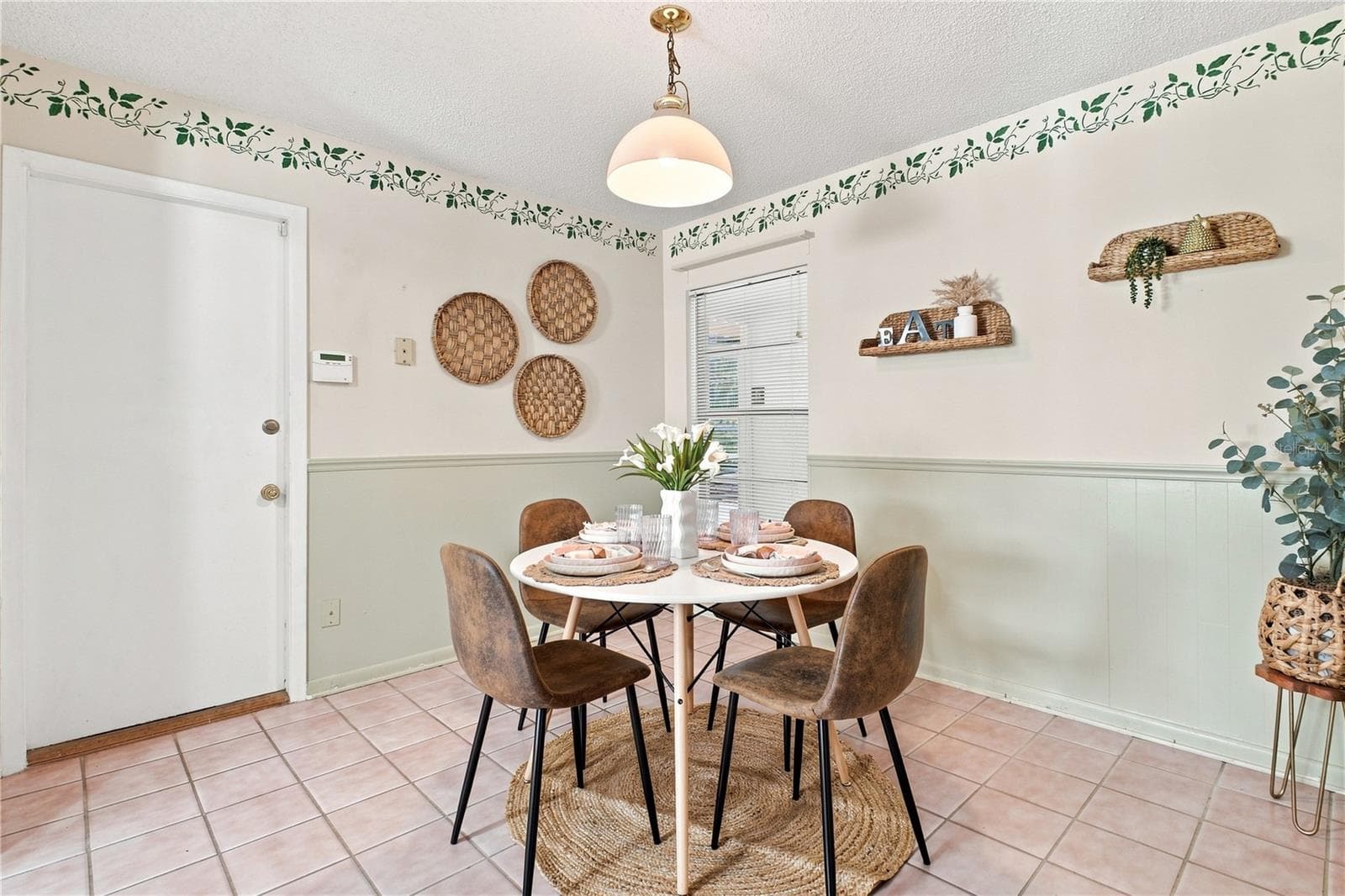 Single Family Residence at 6803 LONGPOINTE WAY, TAMPA, photo 11 of 43
