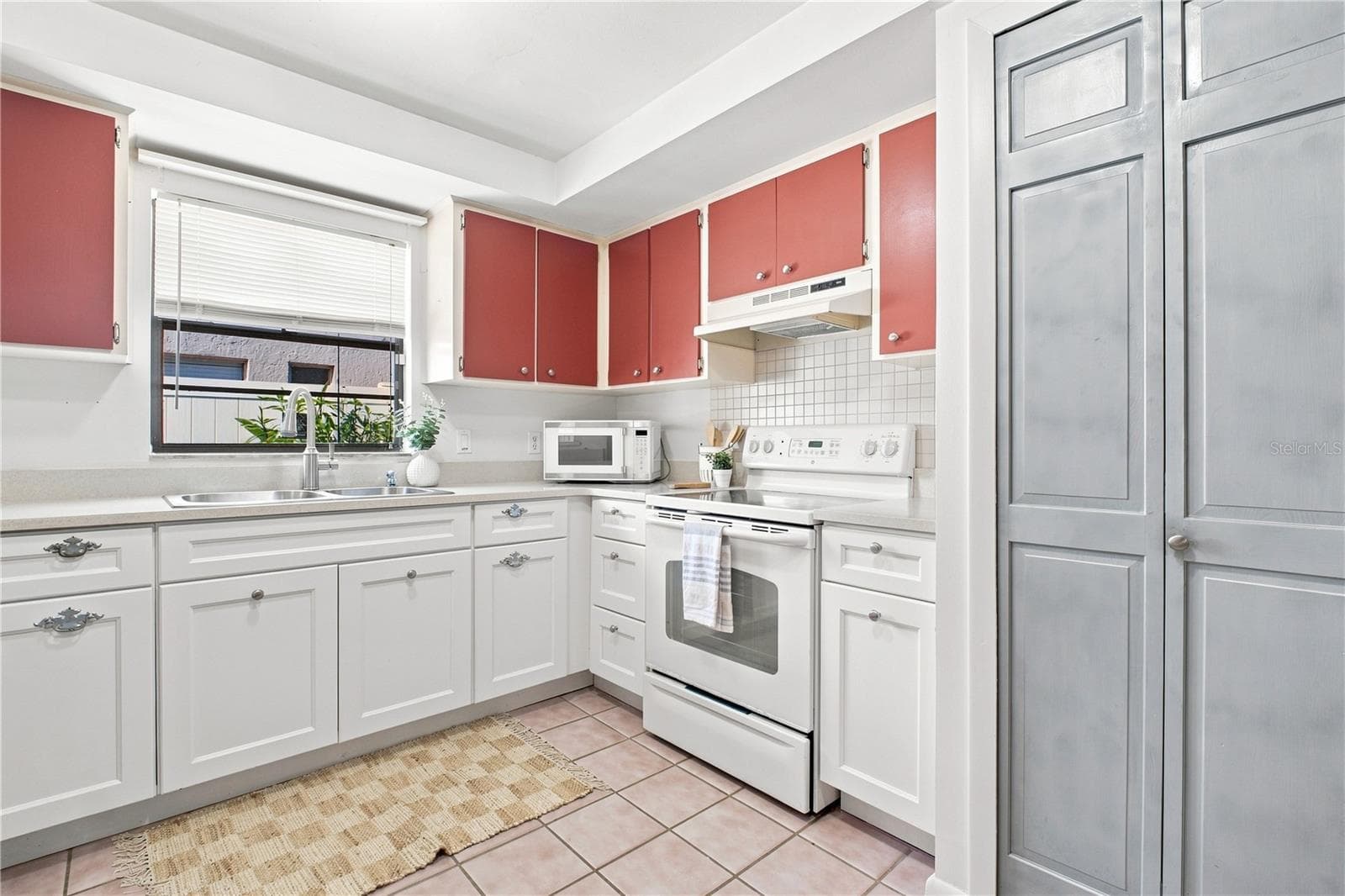 Single Family Residence at 6803 LONGPOINTE WAY, TAMPA, photo 16 of 43
