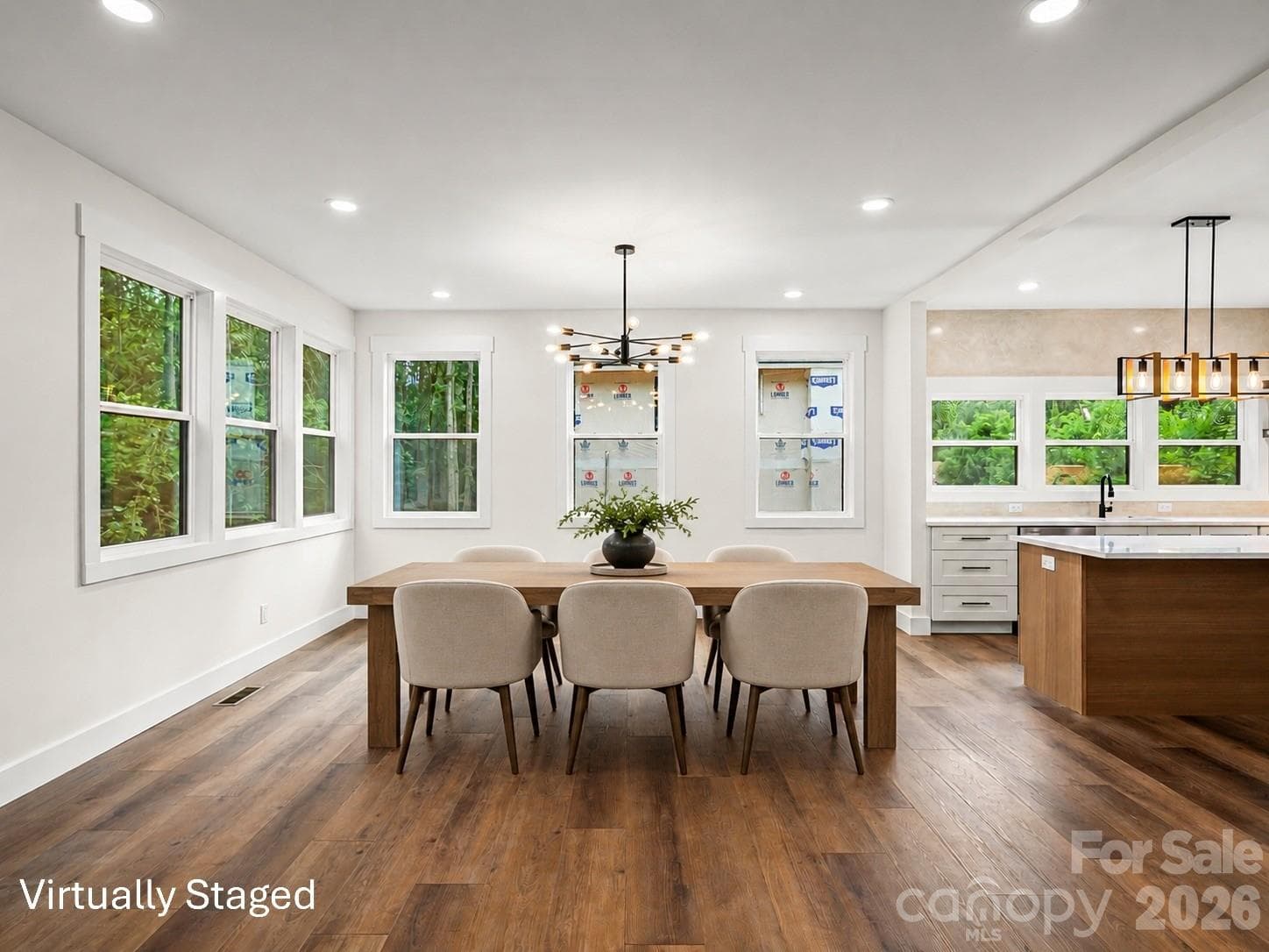 Virtually Staged - 129 Quiet Woods Drive, Leicester