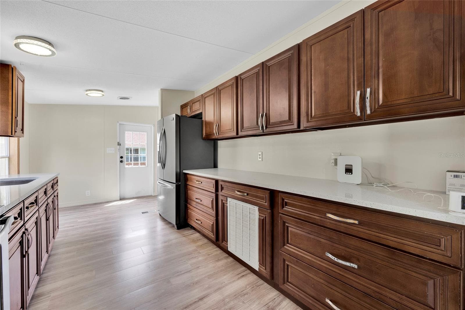 Manufactured Home at 7194 SEALAWN DR, SPRING HILL, photo 22 of 43