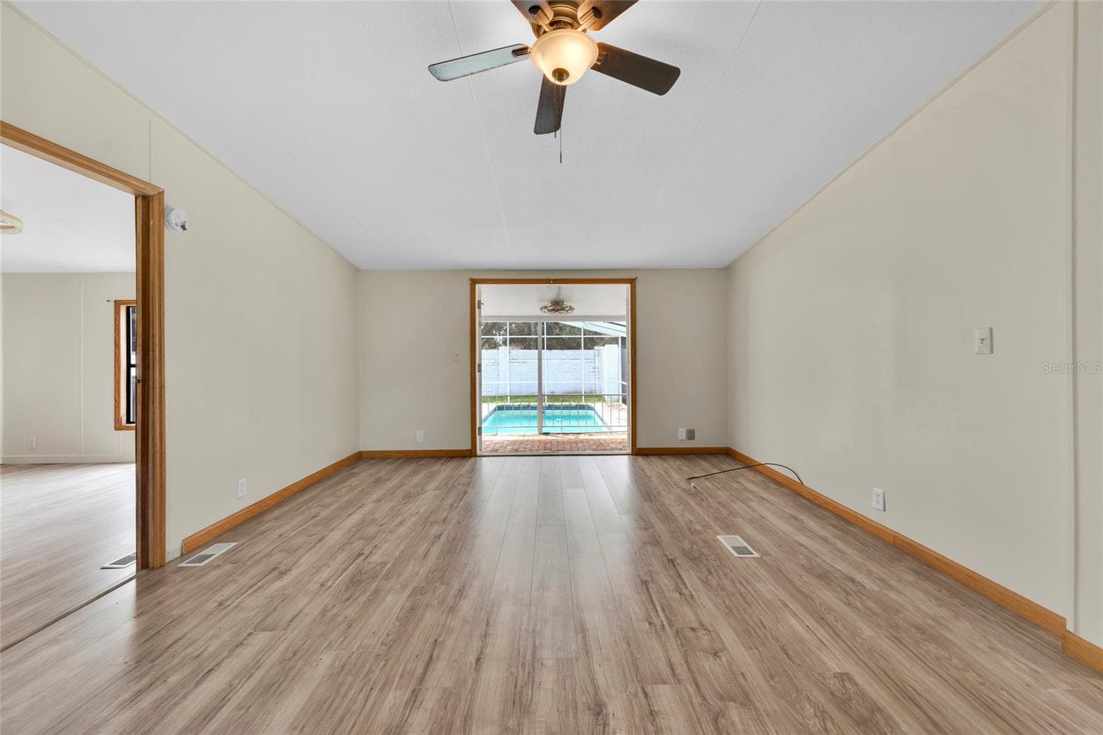 Manufactured Home at 7194 SEALAWN DR, SPRING HILL, photo 31 of 43