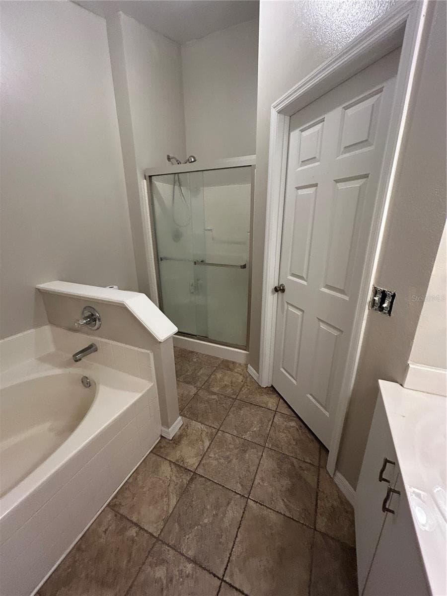 Master bath. - 3243 BRETTON WOODS TER, DELTONA