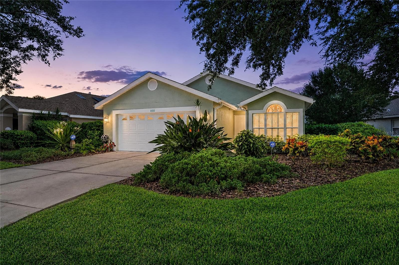 Single Family Residence at 7488 ELEANOR CIR, SARASOTA, photo 2 of 52