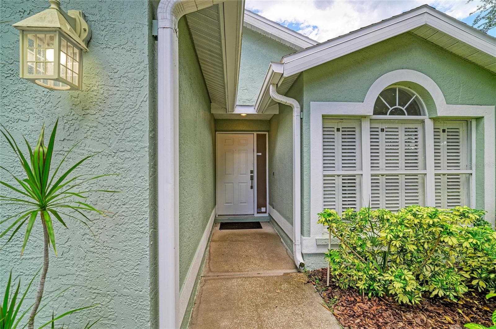 Single Family Residence at 7488 ELEANOR CIR, SARASOTA, photo 4 of 52
