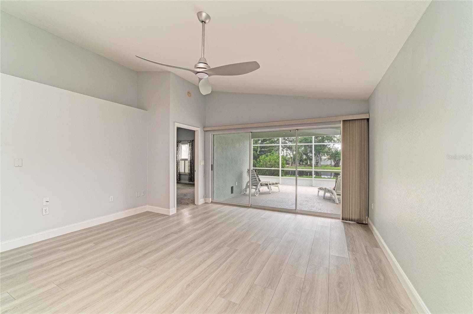 Single Family Residence at 7488 ELEANOR CIR, SARASOTA, photo 9 of 52