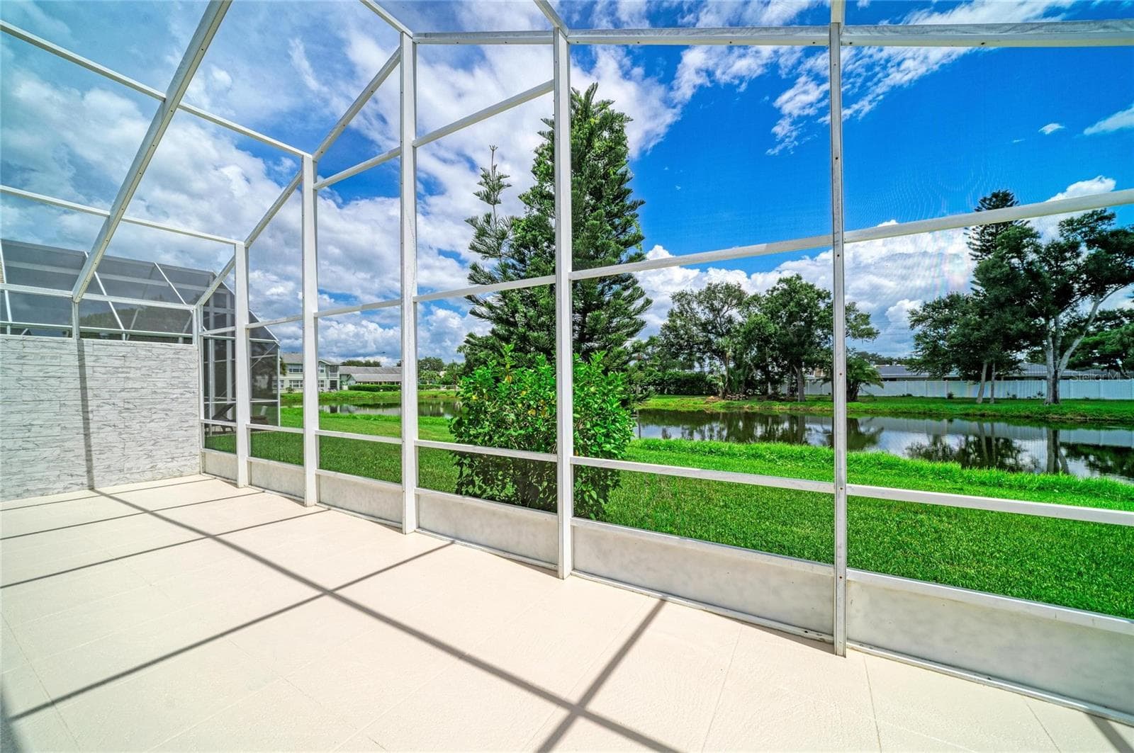 Single Family Residence at 7488 ELEANOR CIR, SARASOTA, photo 12 of 52