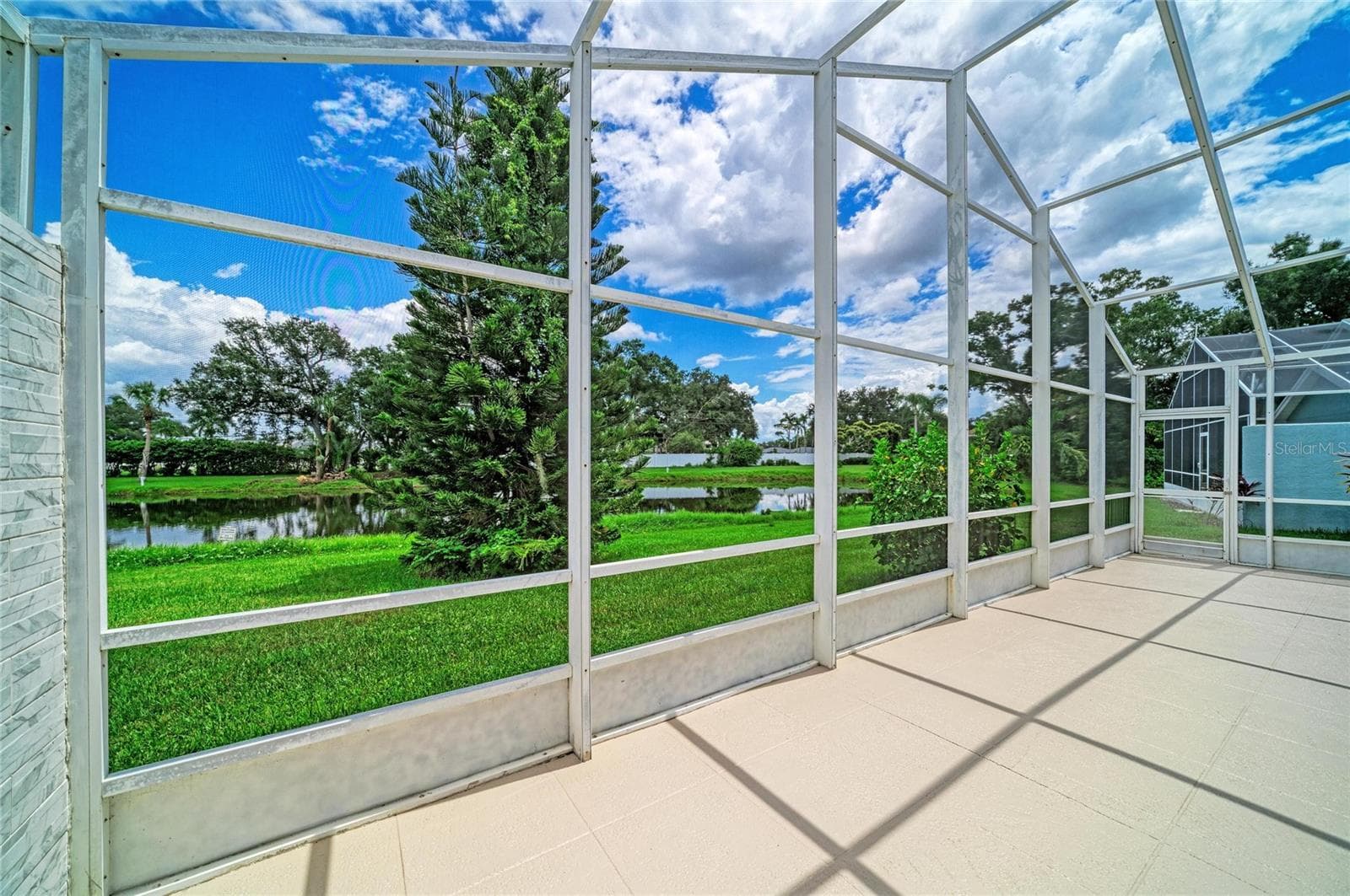 Single Family Residence at 7488 ELEANOR CIR, SARASOTA, photo 13 of 52