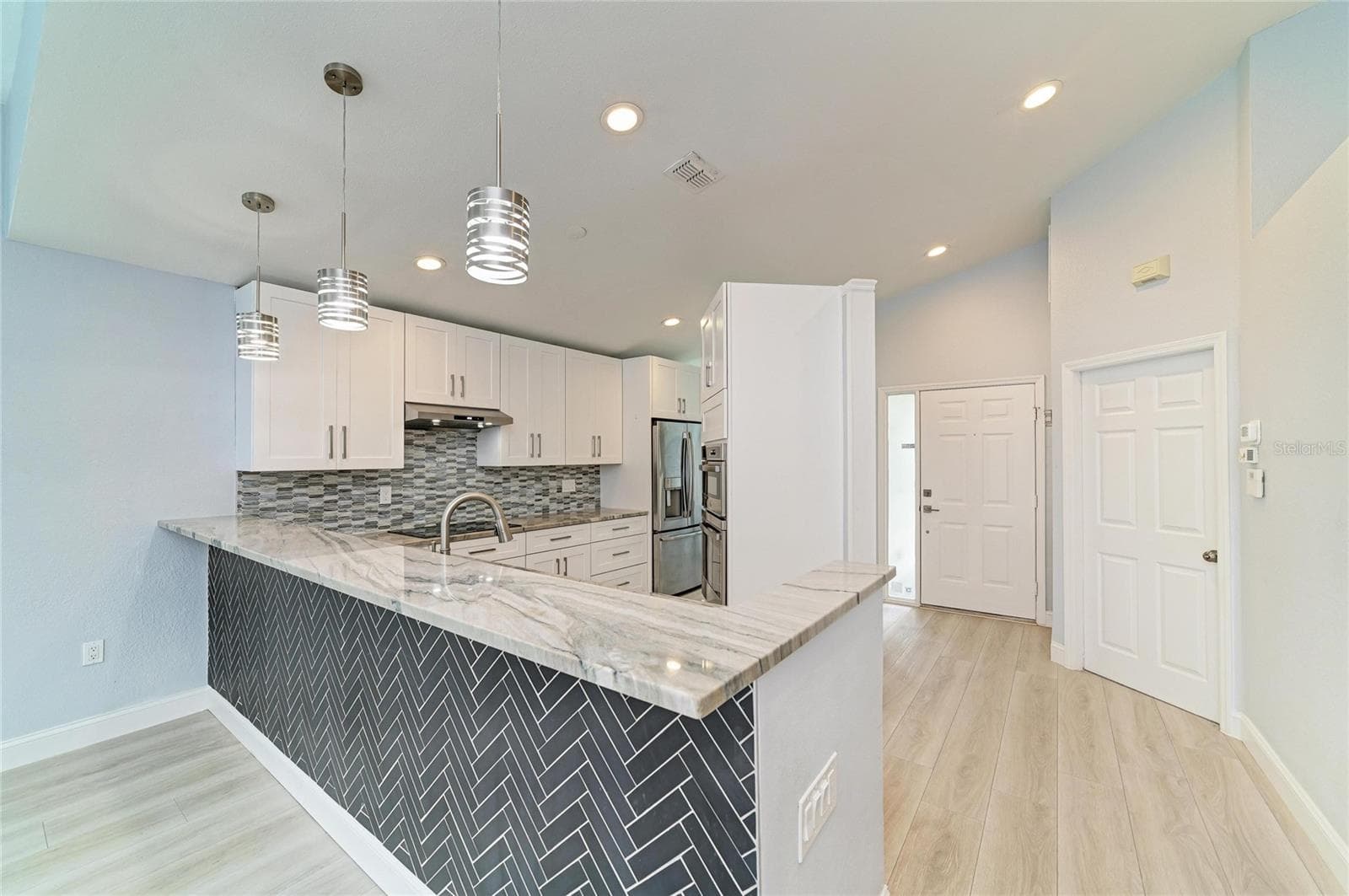 Single Family Residence at 7488 ELEANOR CIR, SARASOTA, photo 28 of 52