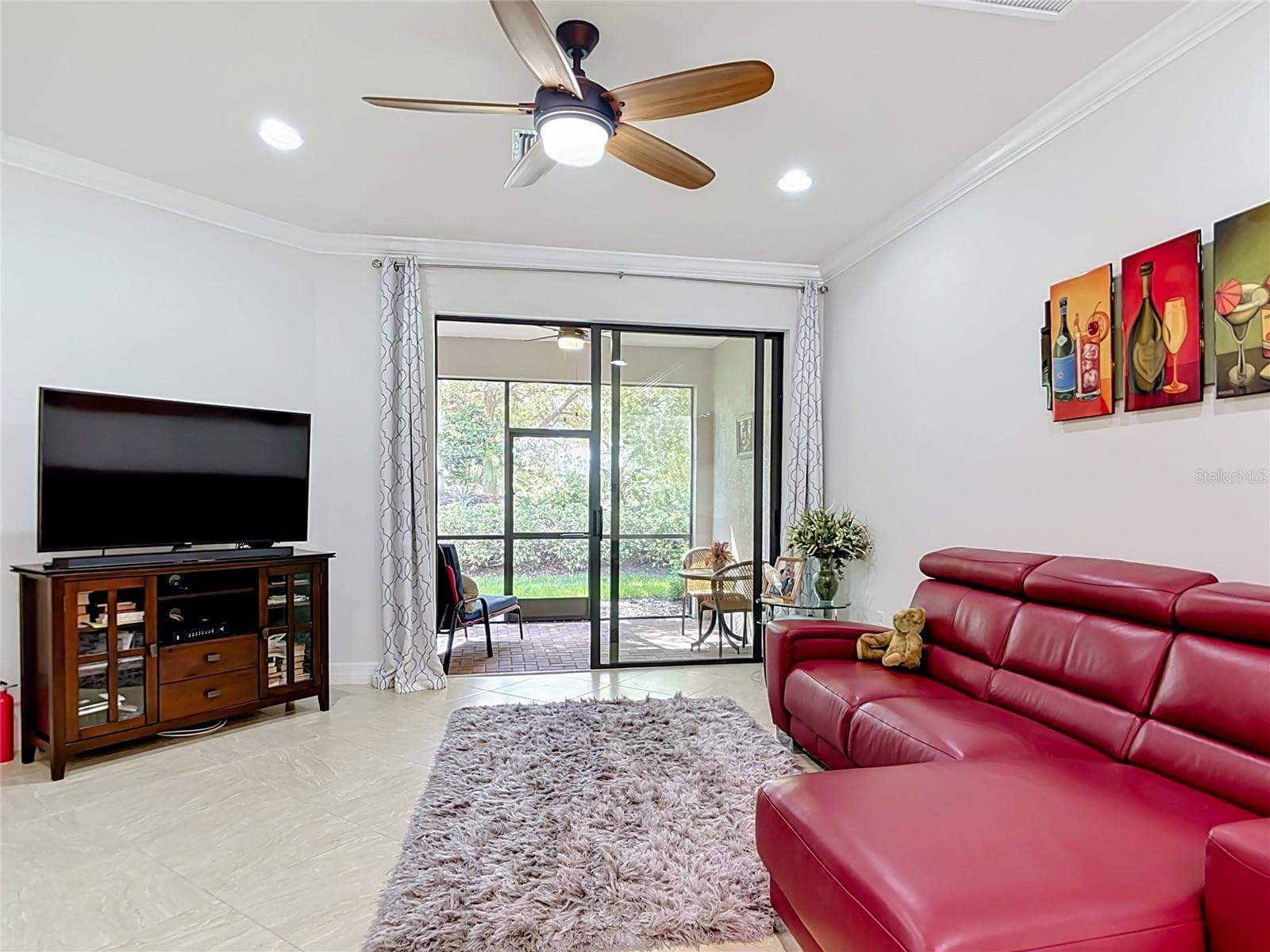 Living - 2590 OSWEGO DR, NORTH PORT