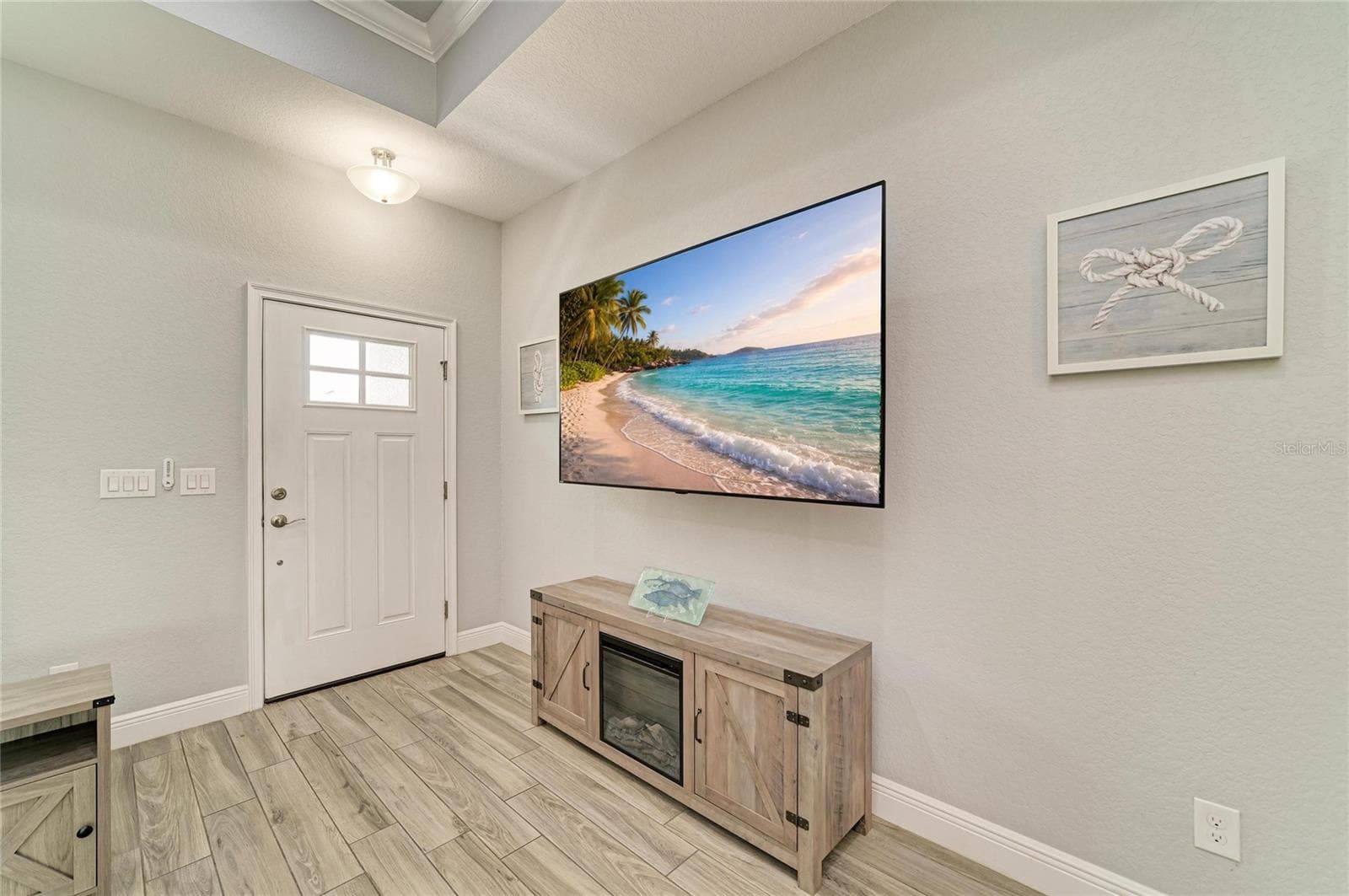 Single Family Residence at 15040 LYNEBURG AVE, PORT CHARLOTTE, photo 11 of 49