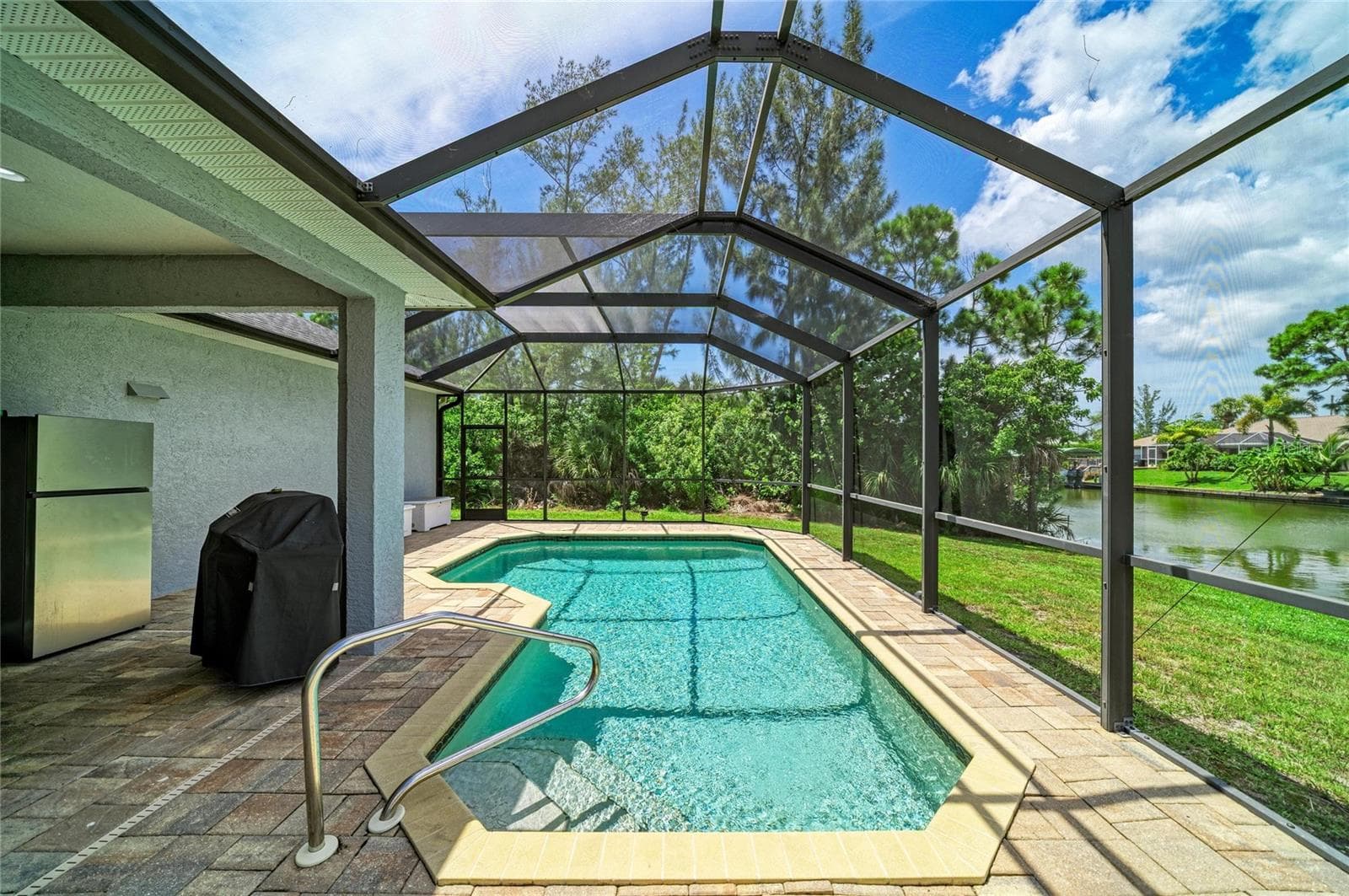 Single Family Residence at 15040 LYNEBURG AVE, PORT CHARLOTTE, photo 38 of 49