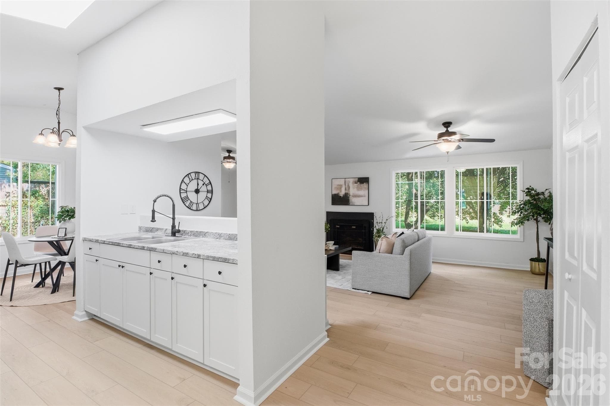 Single Family Residence at 2526 Nickelridge Court, Charlotte, photo 5 of 25