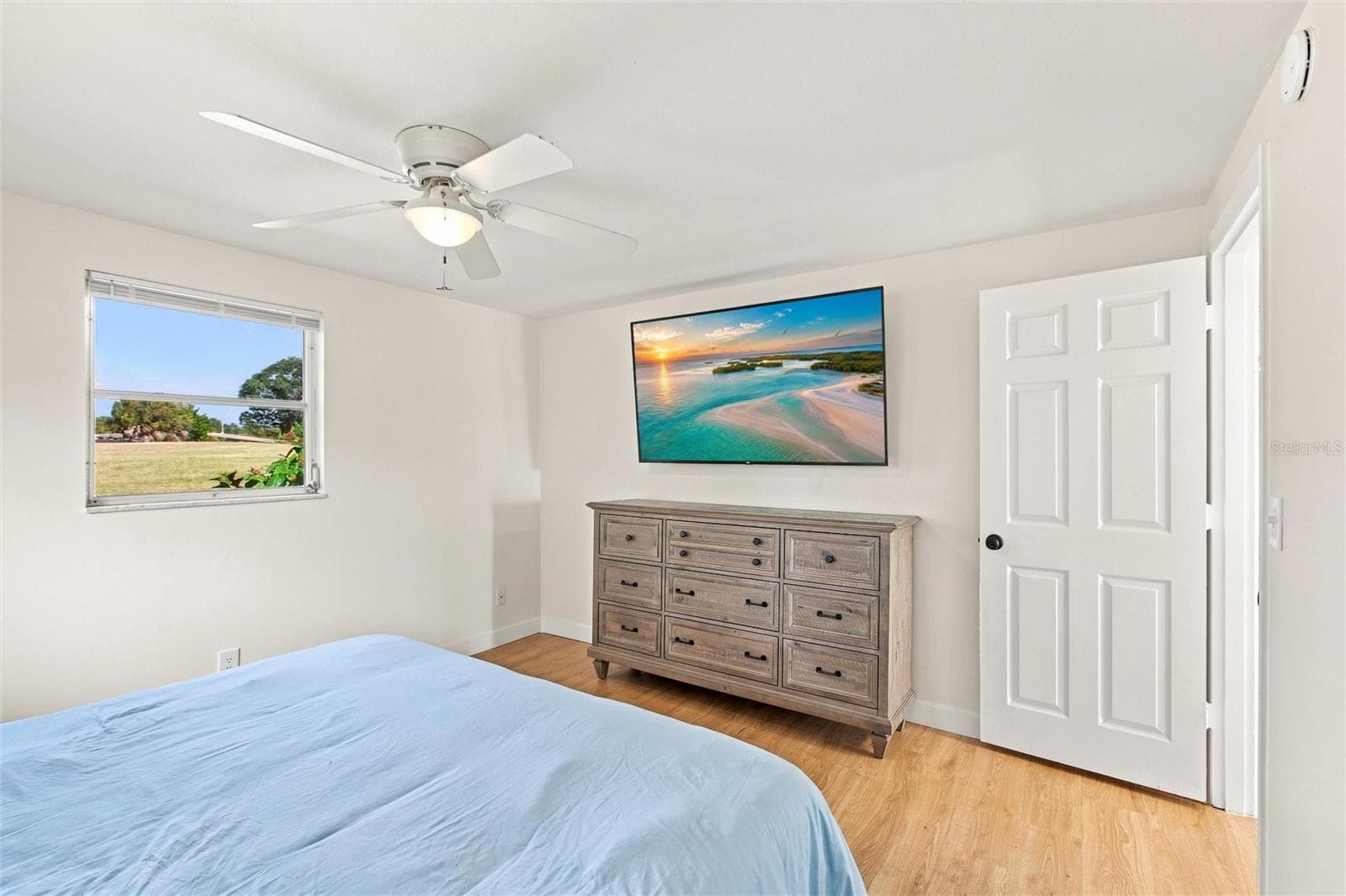 Single Family Residence at 1509 BANYAN DR, VENICE, photo 23 of 46