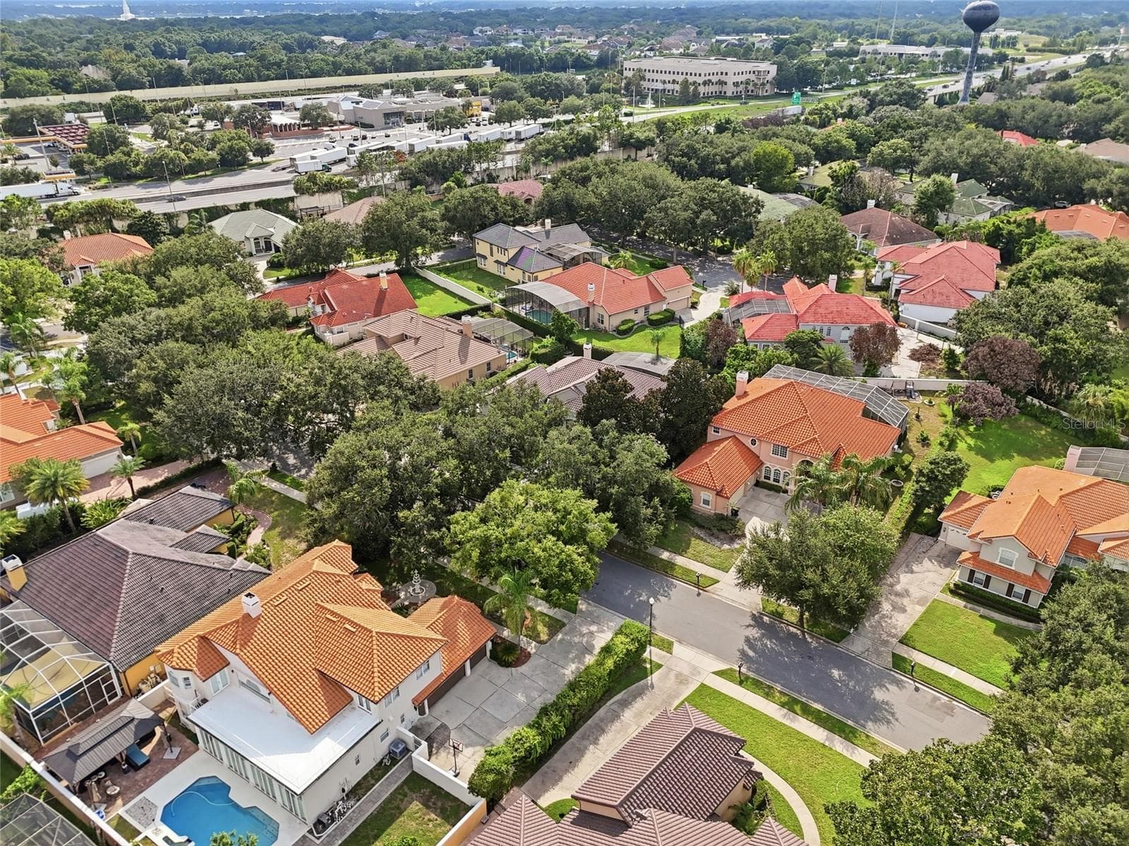 Single Family Residence at 2426 BAESEL VIEW DR, ORLANDO, photo 6 of 82
