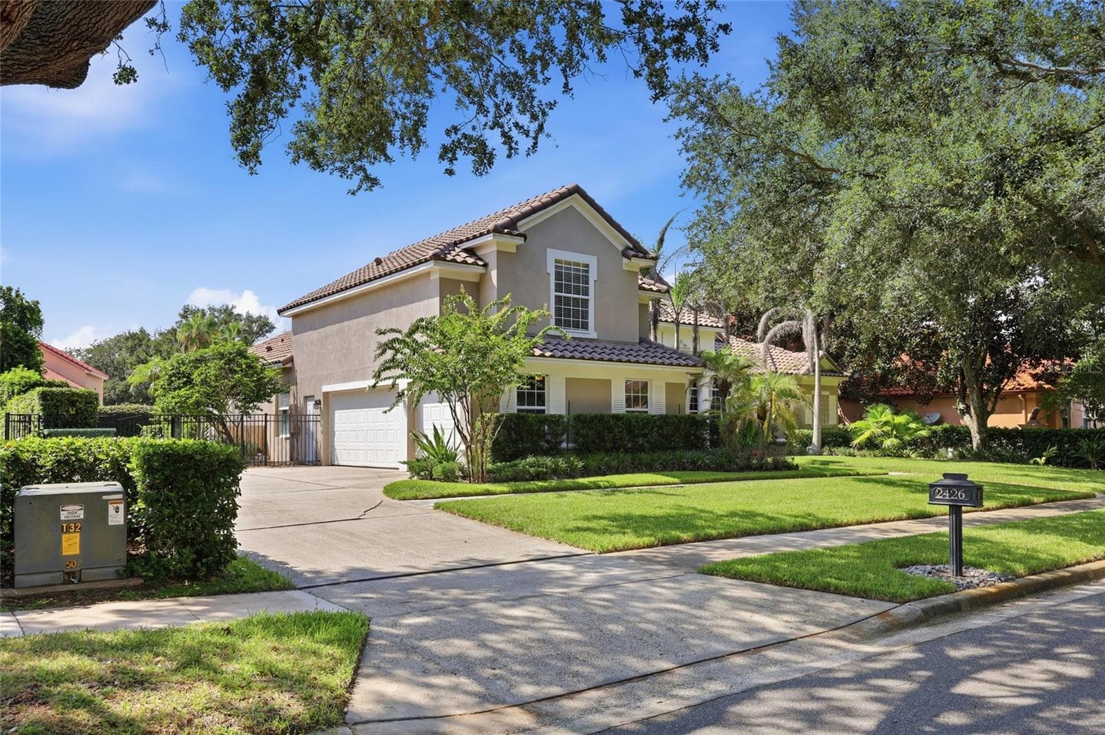 Single Family Residence at 2426 BAESEL VIEW DR, ORLANDO, photo 14 of 82