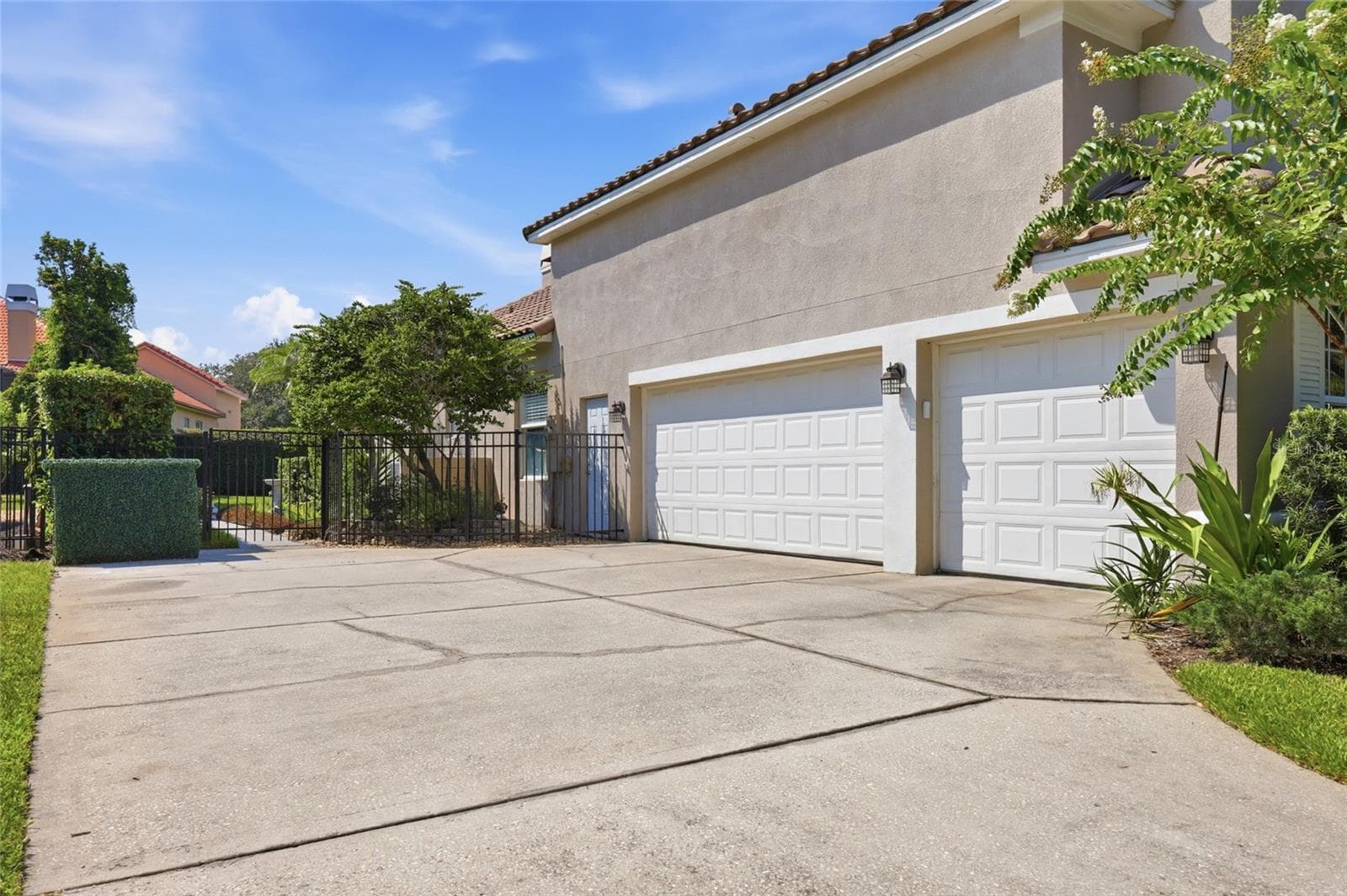 Single Family Residence at 2426 BAESEL VIEW DR, ORLANDO, photo 15 of 82