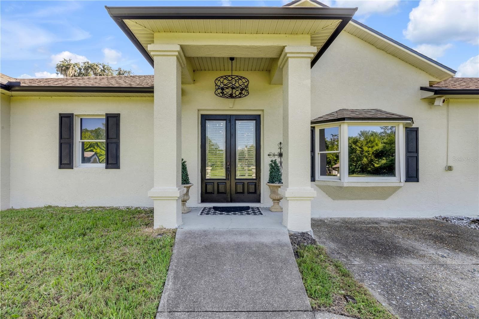 Single Family Residence at 1780 OLD MISSION RD, EDGEWATER, photo 11 of 94