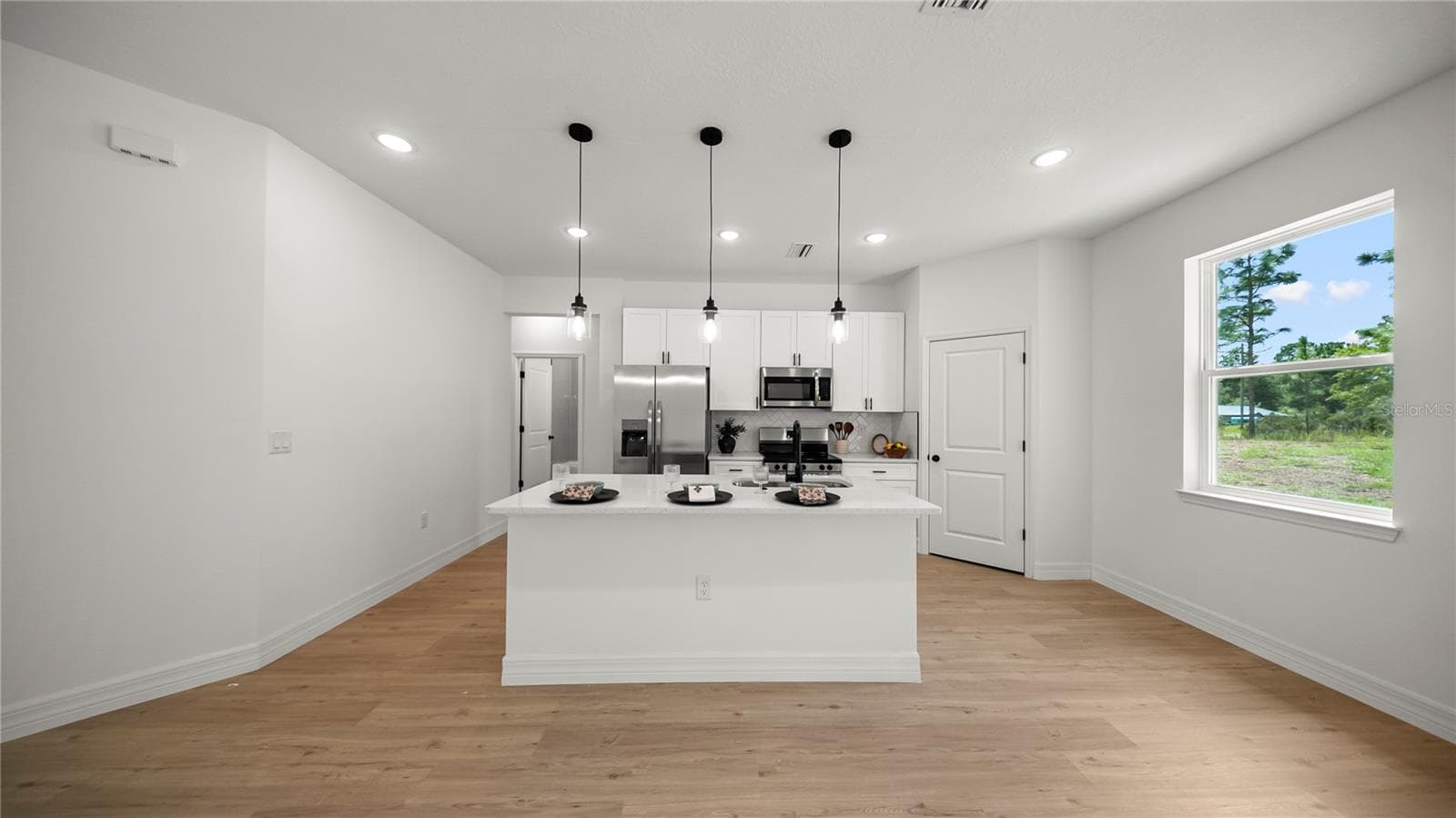 Single Family Residence at 11128 N G MARTINELLI, CITRUS SPRINGS, photo 8 of 36