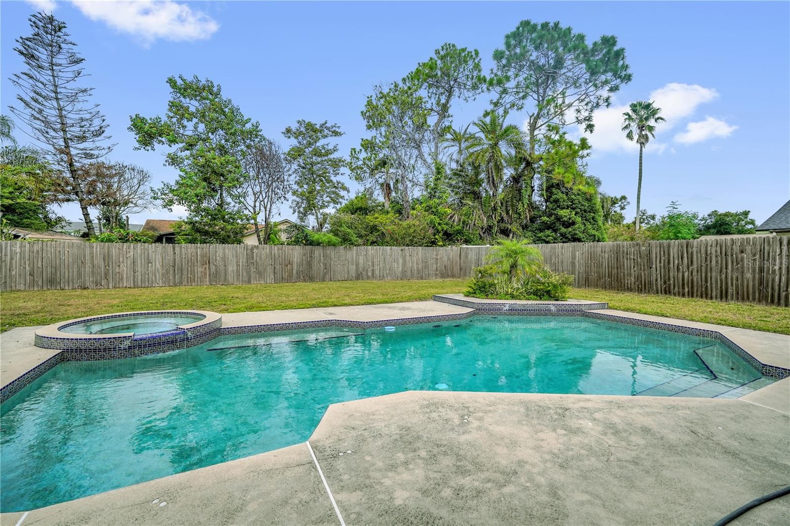 Huge pool - 5165 FORMBY DR, ORLANDO
