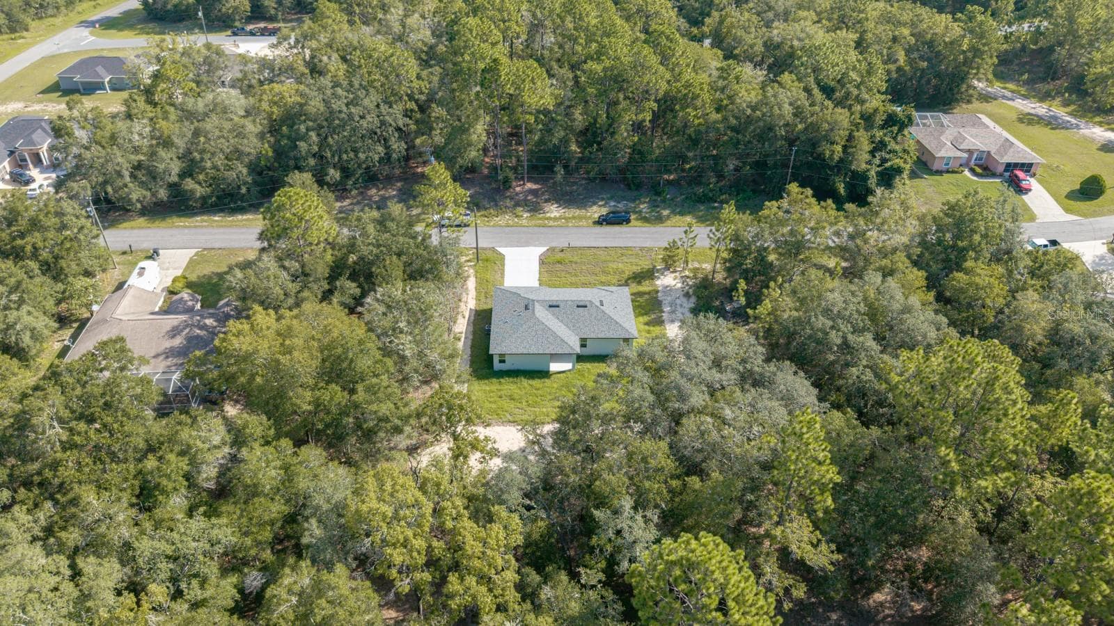 Single Family Residence at 2126 W CHARLENE PL, DUNNELLON, photo 3 of 34