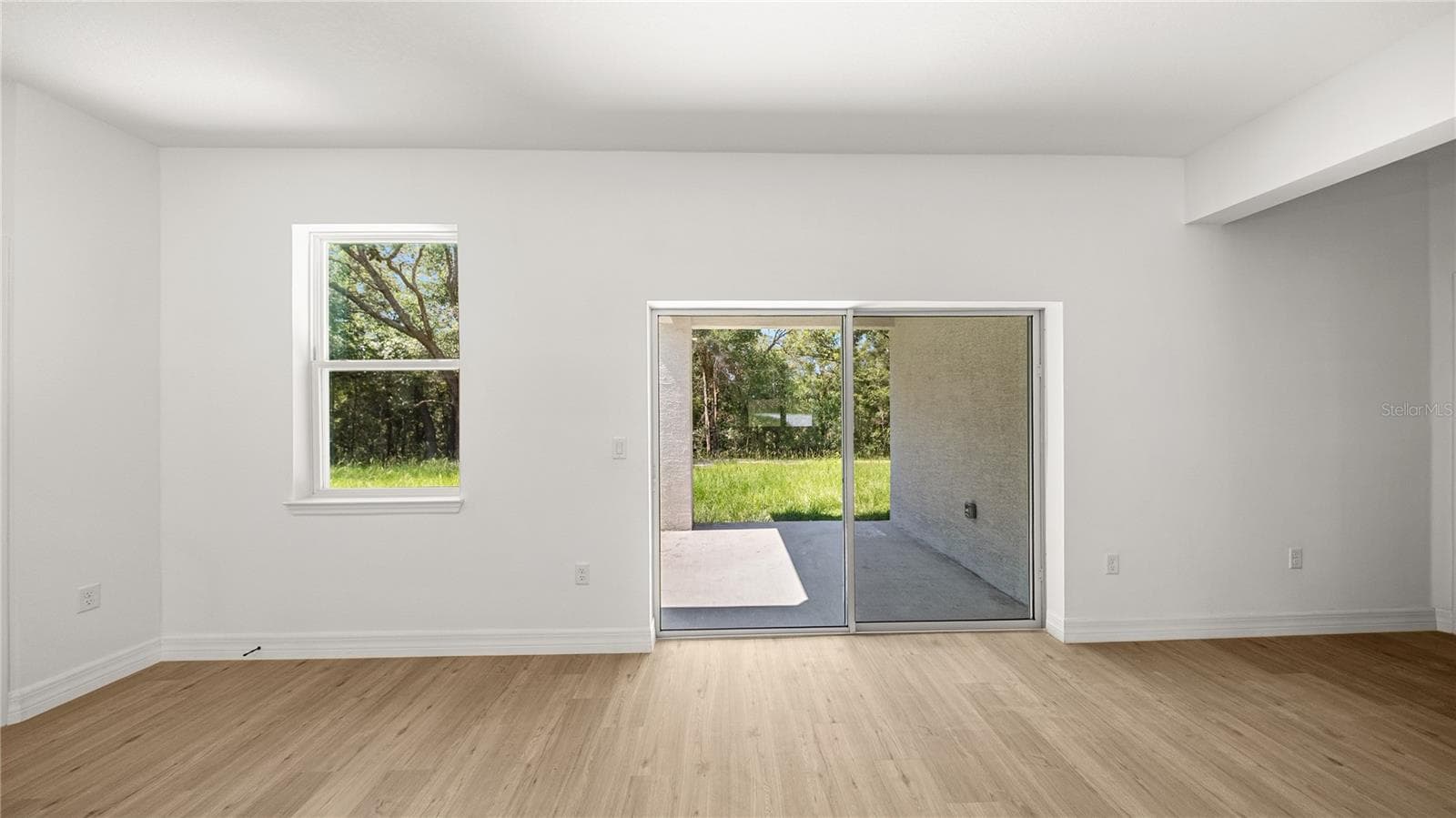 Single Family Residence at 2126 W CHARLENE PL, DUNNELLON, photo 15 of 34