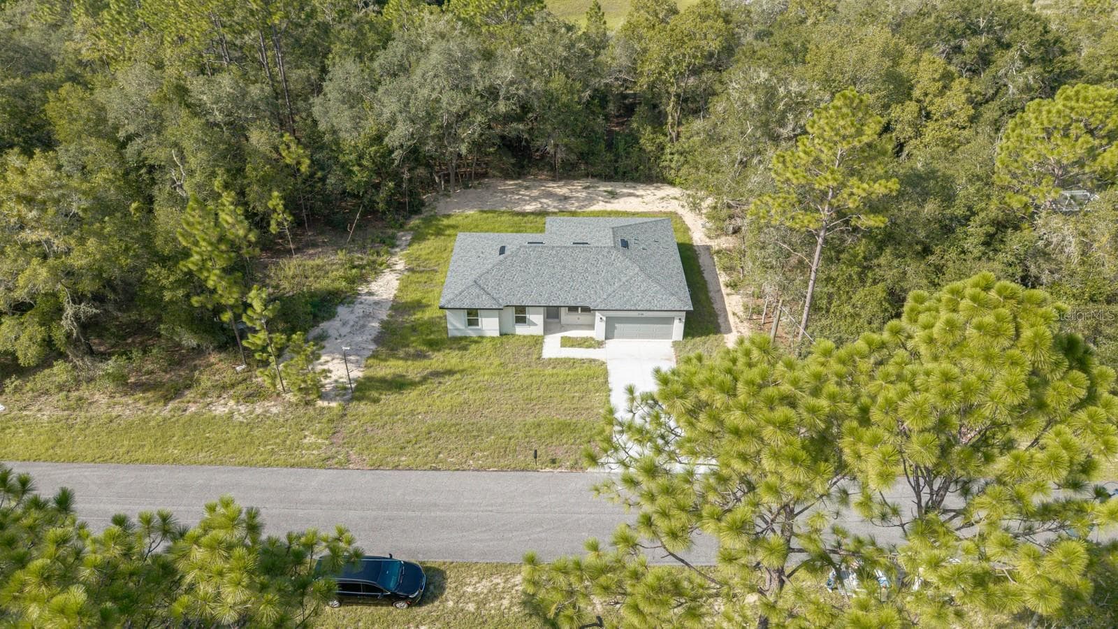 Single Family Residence at 2126 W CHARLENE PL, DUNNELLON, photo 33 of 34