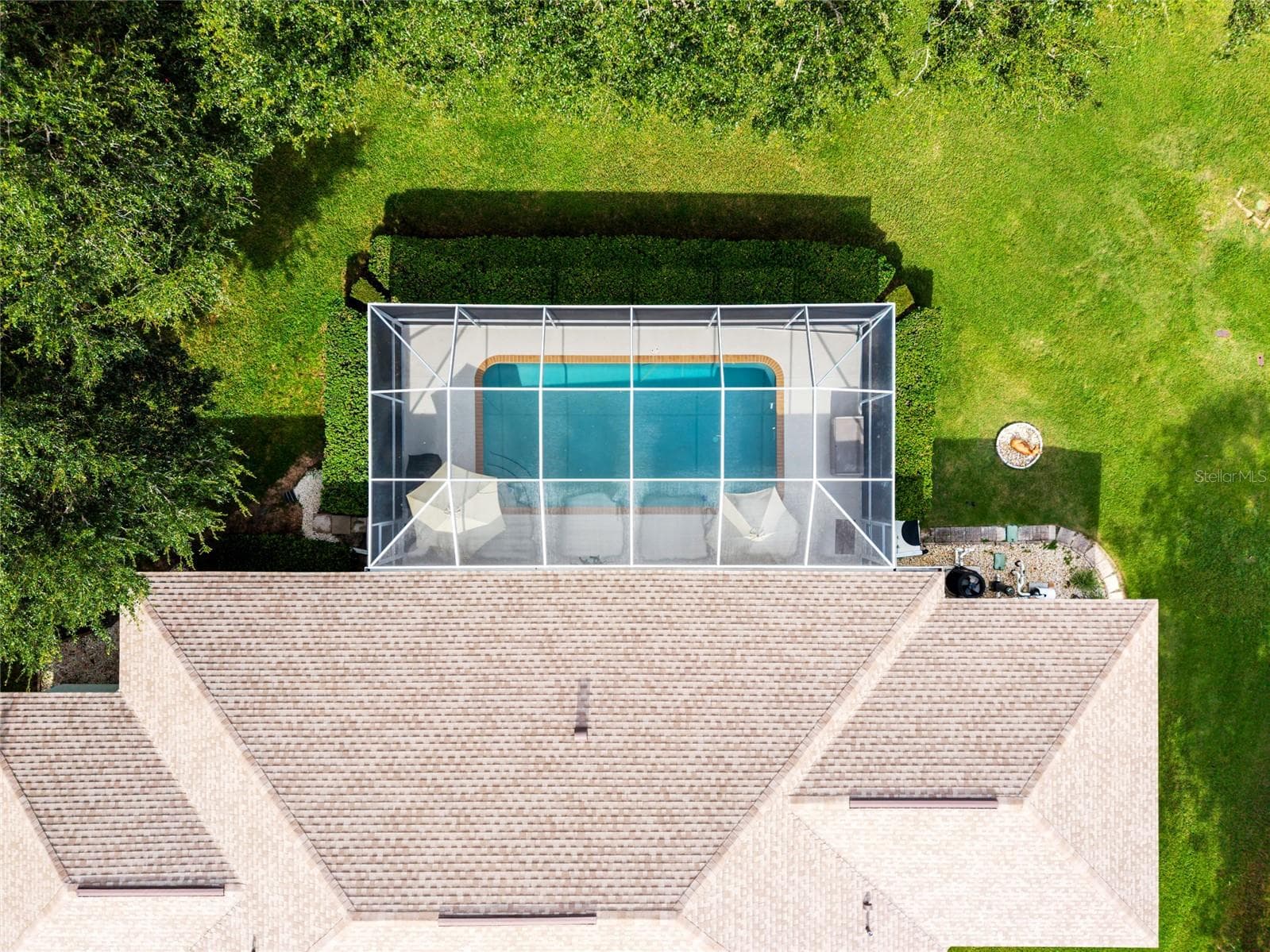 Single Family Residence at 365 W BARCLAY CT, BEVERLY HILLS, photo 37 of 46