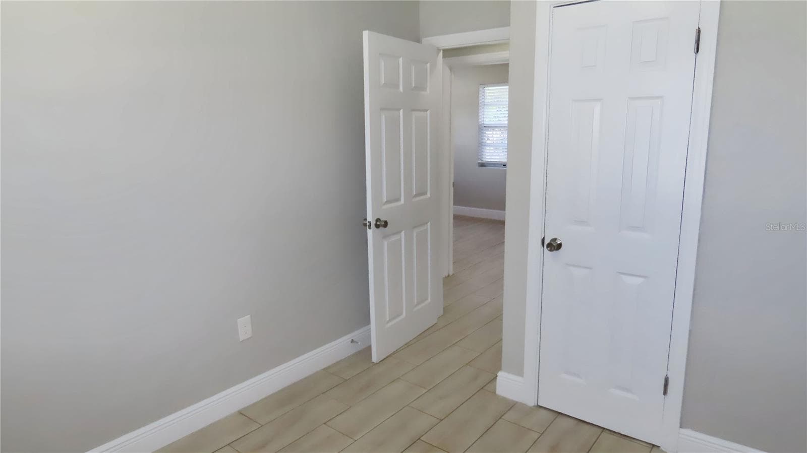 Single Family Residence at 1241 NICHOLSON ST, CLEARWATER, photo 9 of 34