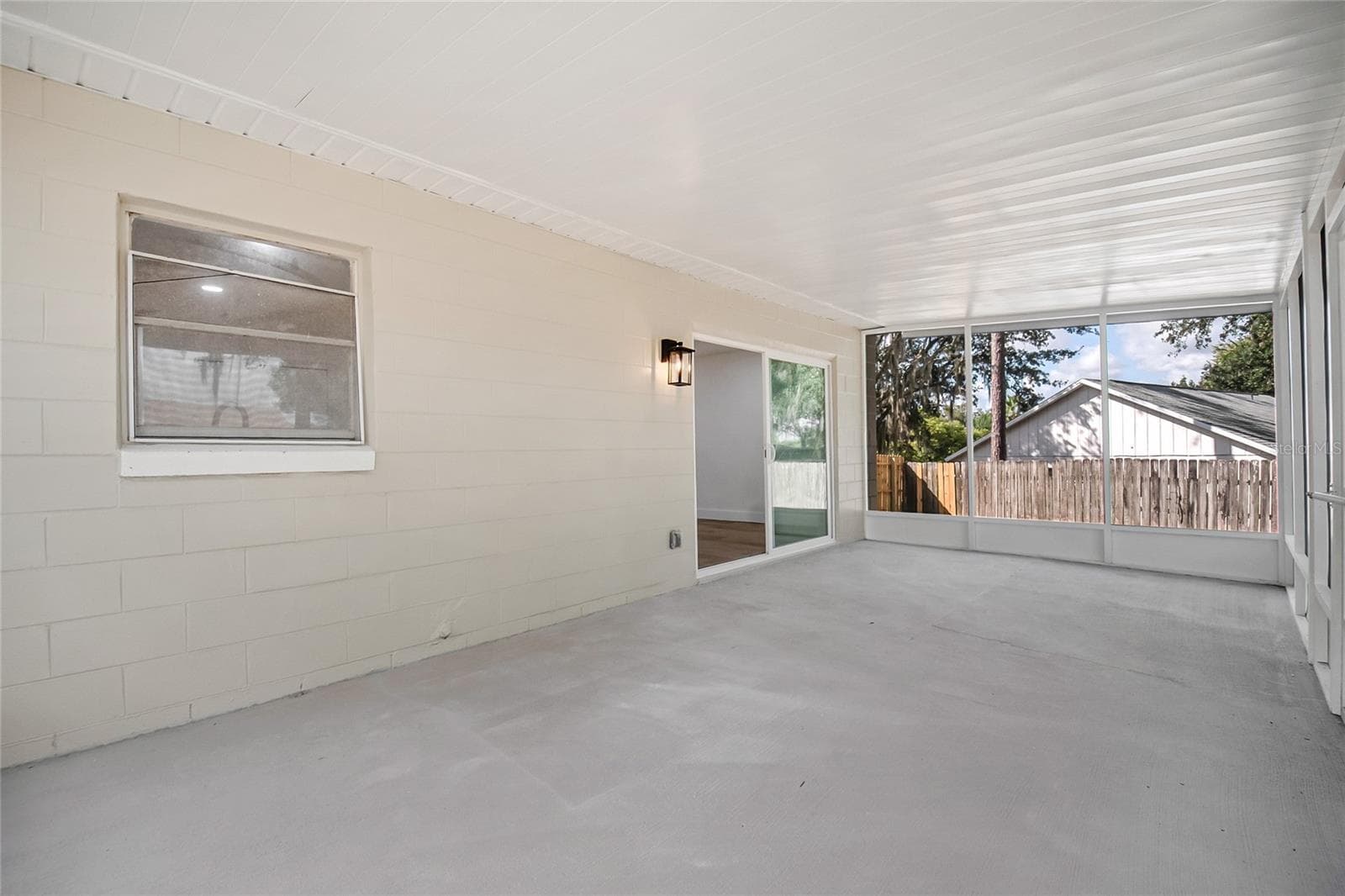 Single Family Residence at 11424 MANDARIN DR, CLERMONT, photo 37 of 42
