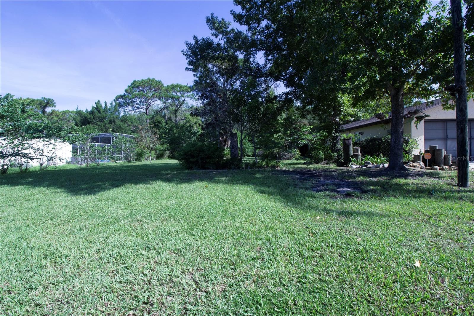 Single Family Residence at 8609 HORIZON LN, HUDSON, photo 2 of 44