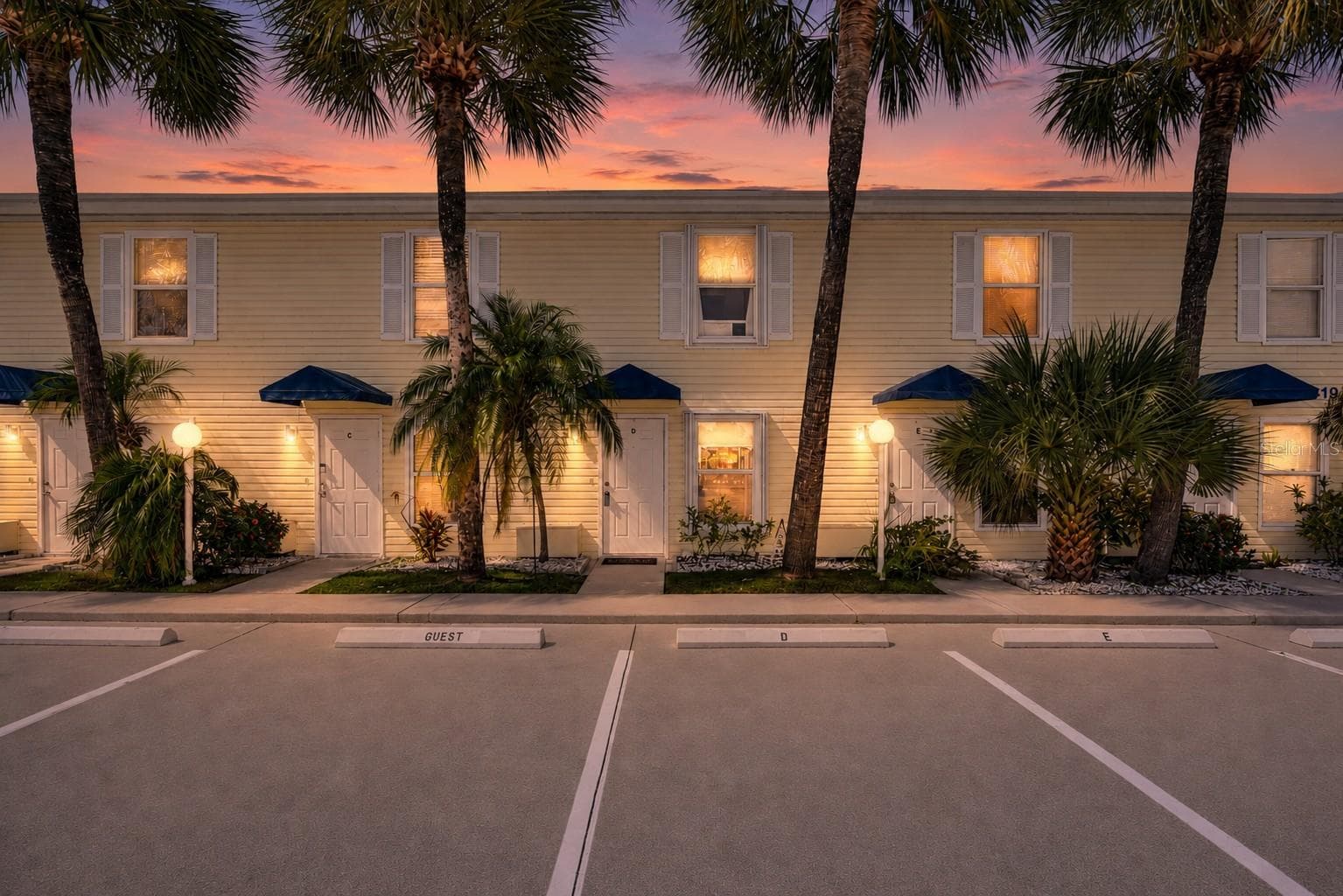 26310 RAMPART BLVD #504