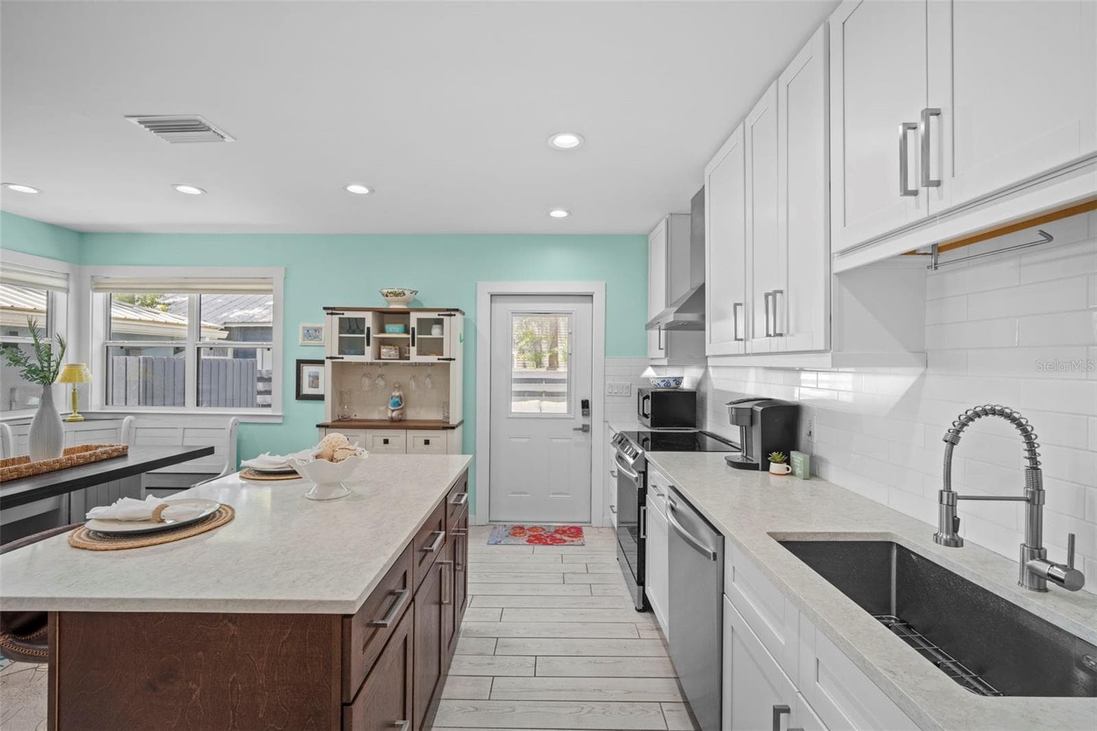 Kitchen - 1841 LAUREL ST, SARASOTA