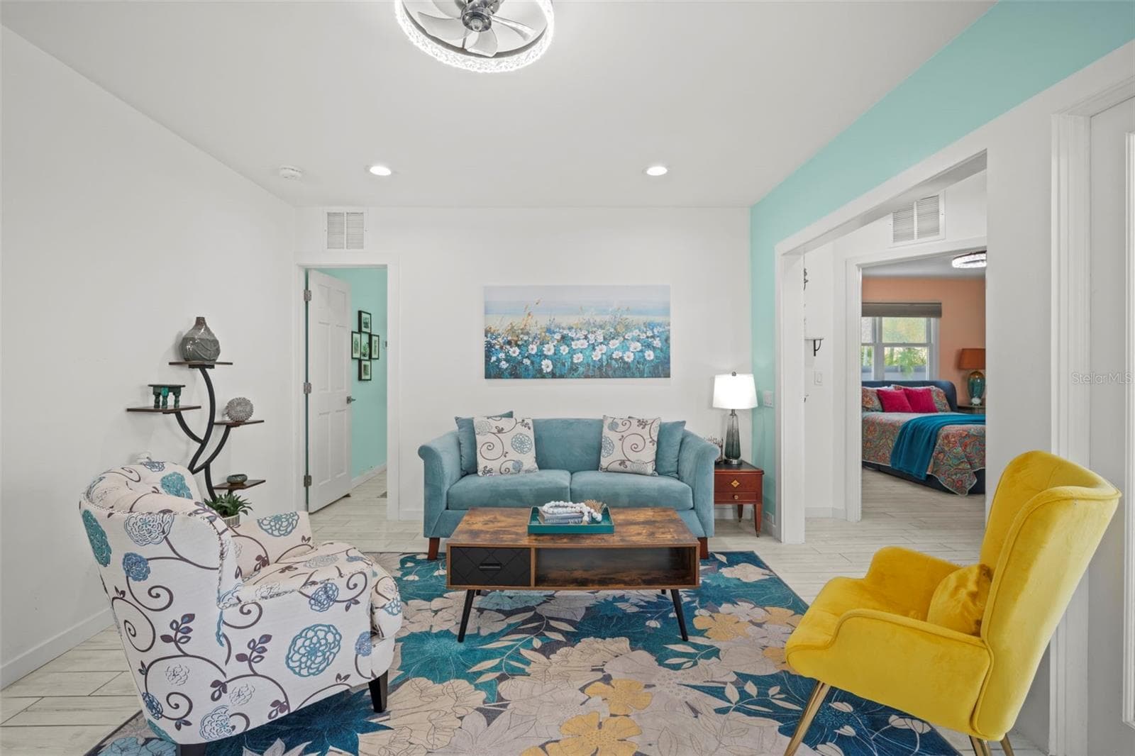 Living Room - 1841 LAUREL ST, SARASOTA