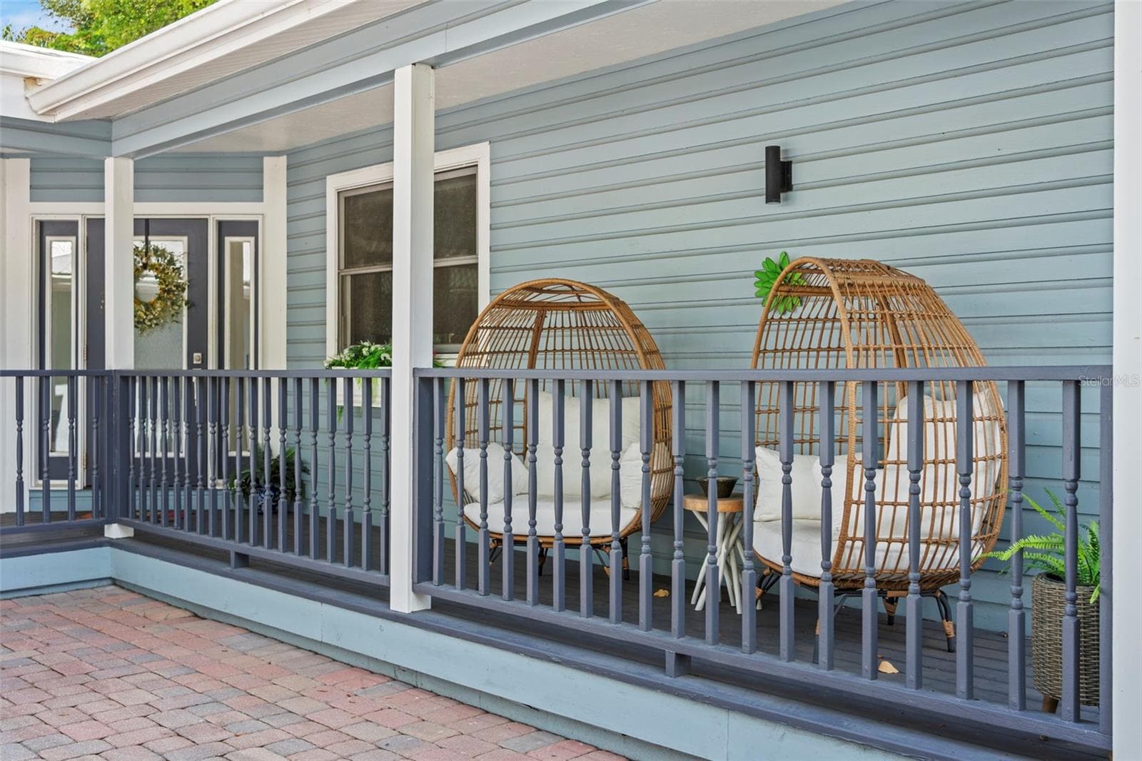 Covered Porch - 1841 LAUREL ST, SARASOTA