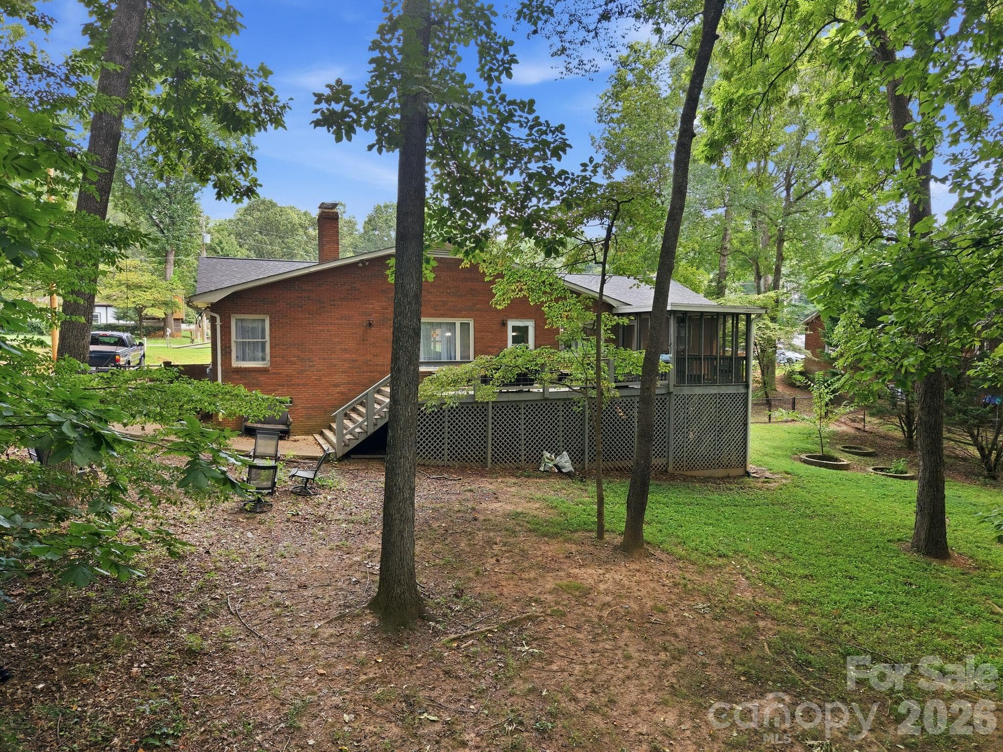 Single Family Residence at 305 Heritage Circle, Statesville, photo 36 of 38