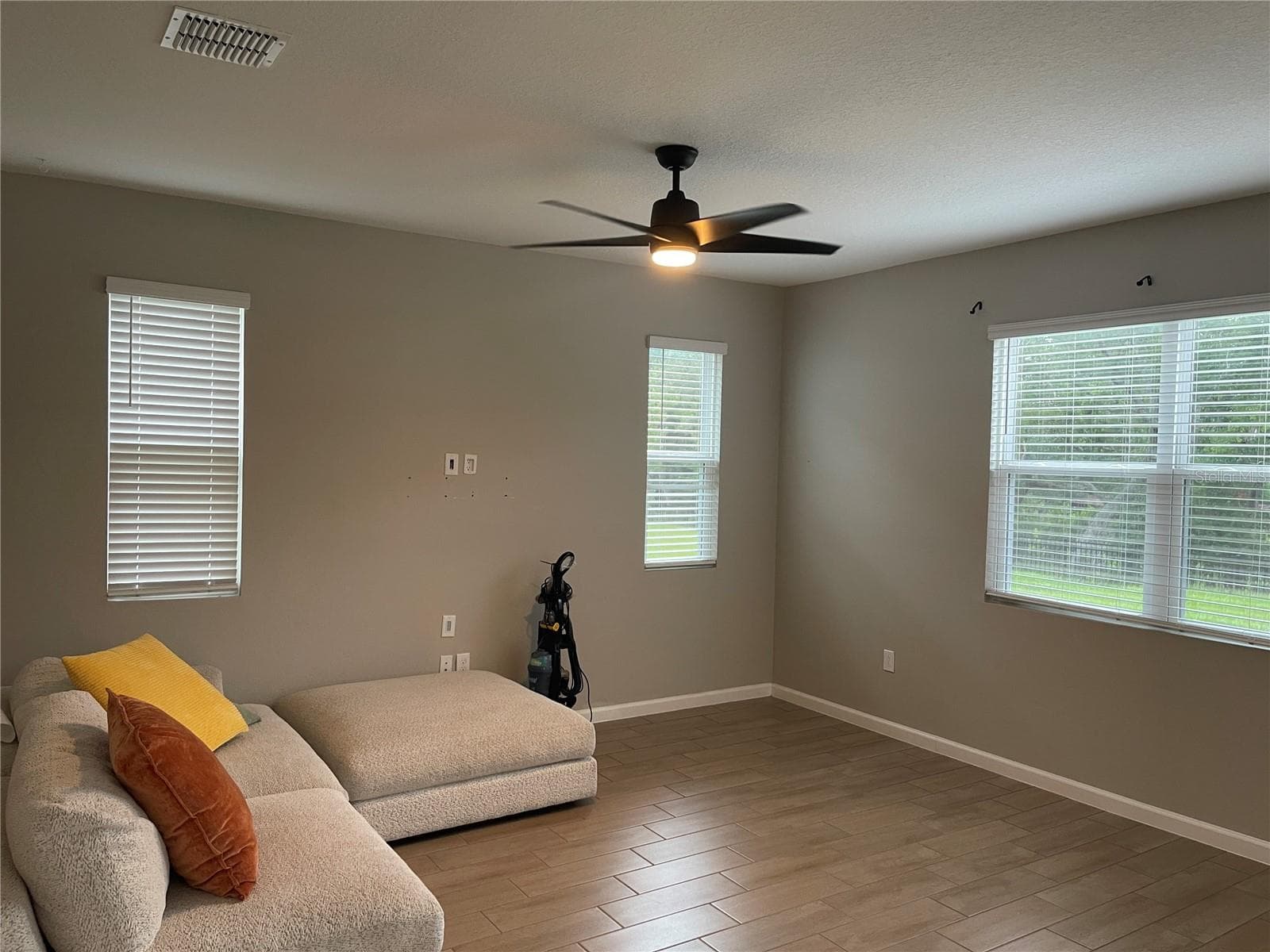Kitchen/Dining/Living - 2994 GAVIN SKY DR, KISSIMMEE