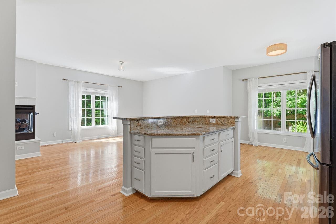 View from kitchen to breakfast nook and dining area - 5480 Liberty Hill Road W, York