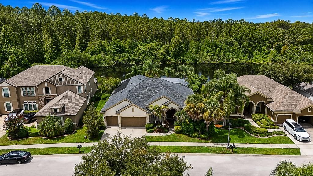 1637 ABYSS DR