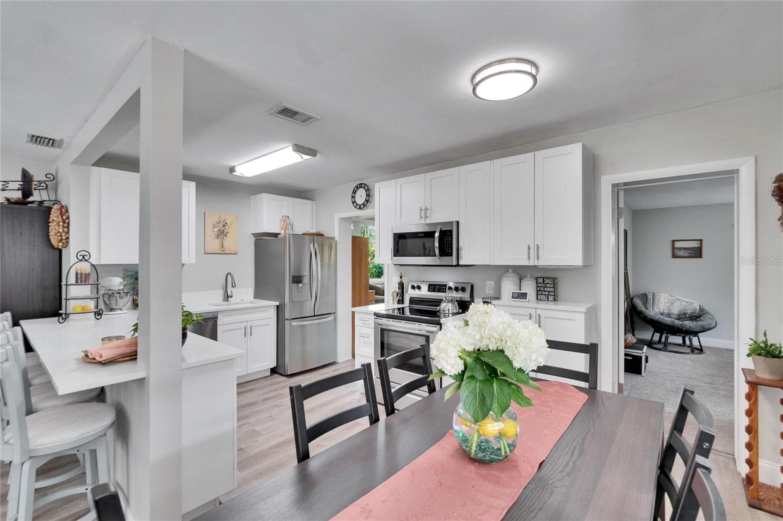 Single Family Residence at 1623 SAN MATEO DR, DUNEDIN, photo 8 of 37