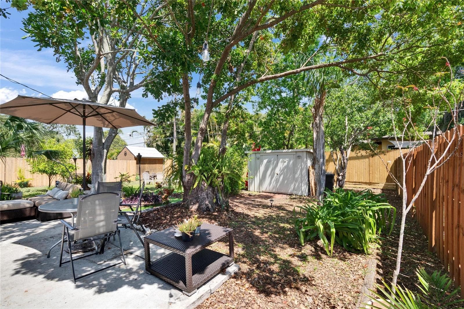 Single Family Residence at 1623 SAN MATEO DR, DUNEDIN, photo 22 of 37