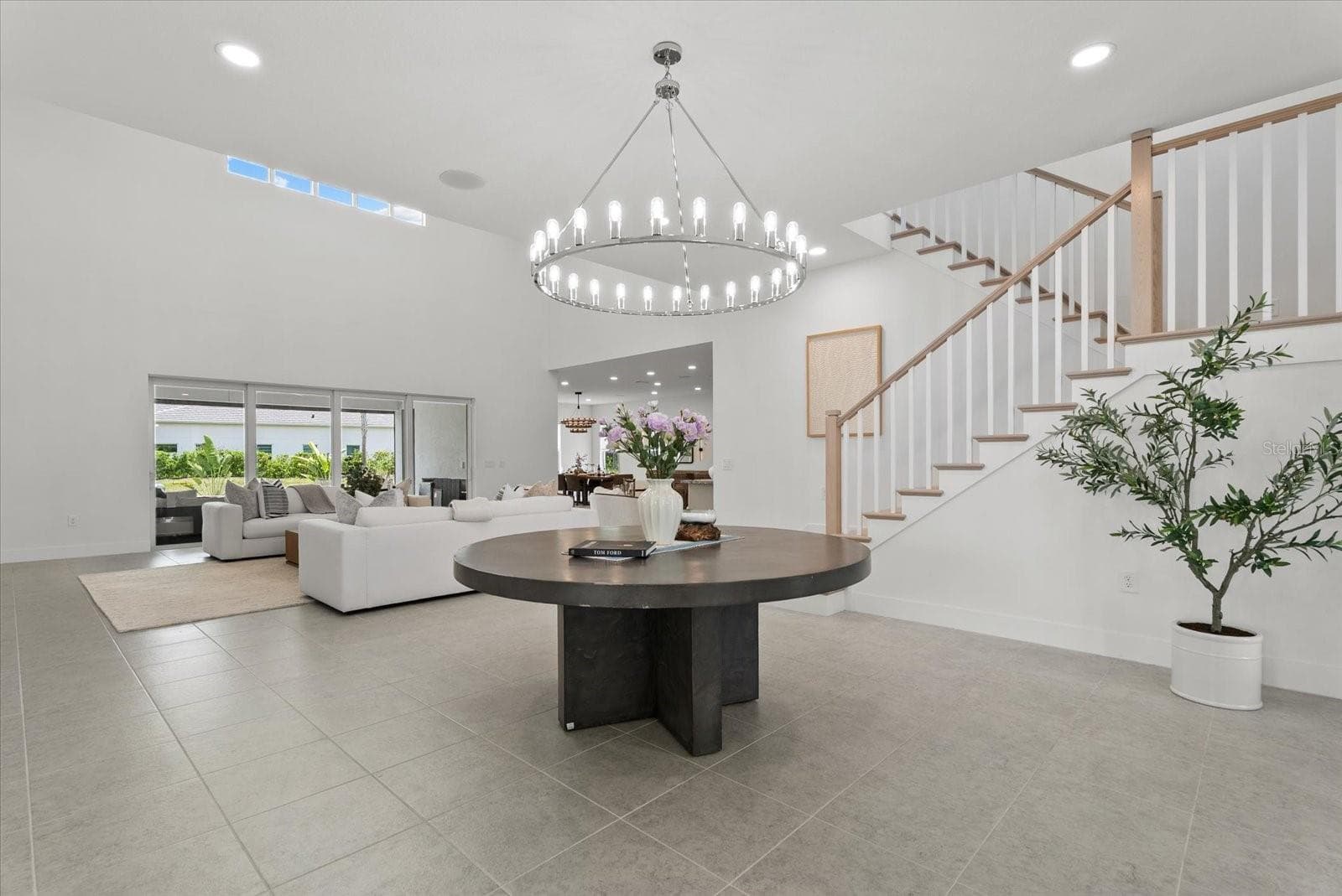 Front Entryway - 8129 NEVIS RUN, LAKEWOOD RANCH
