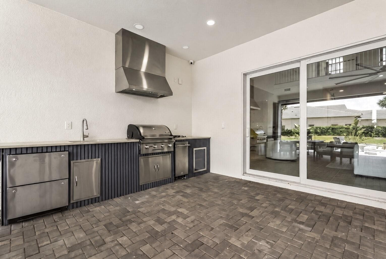 Outdoor Kitchen - 8129 NEVIS RUN, LAKEWOOD RANCH