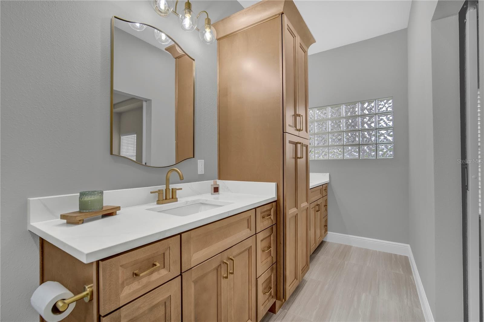 Single Family Residence at 5619 PRINCE ANDREW CT, LEESBURG, photo 19 of 34
