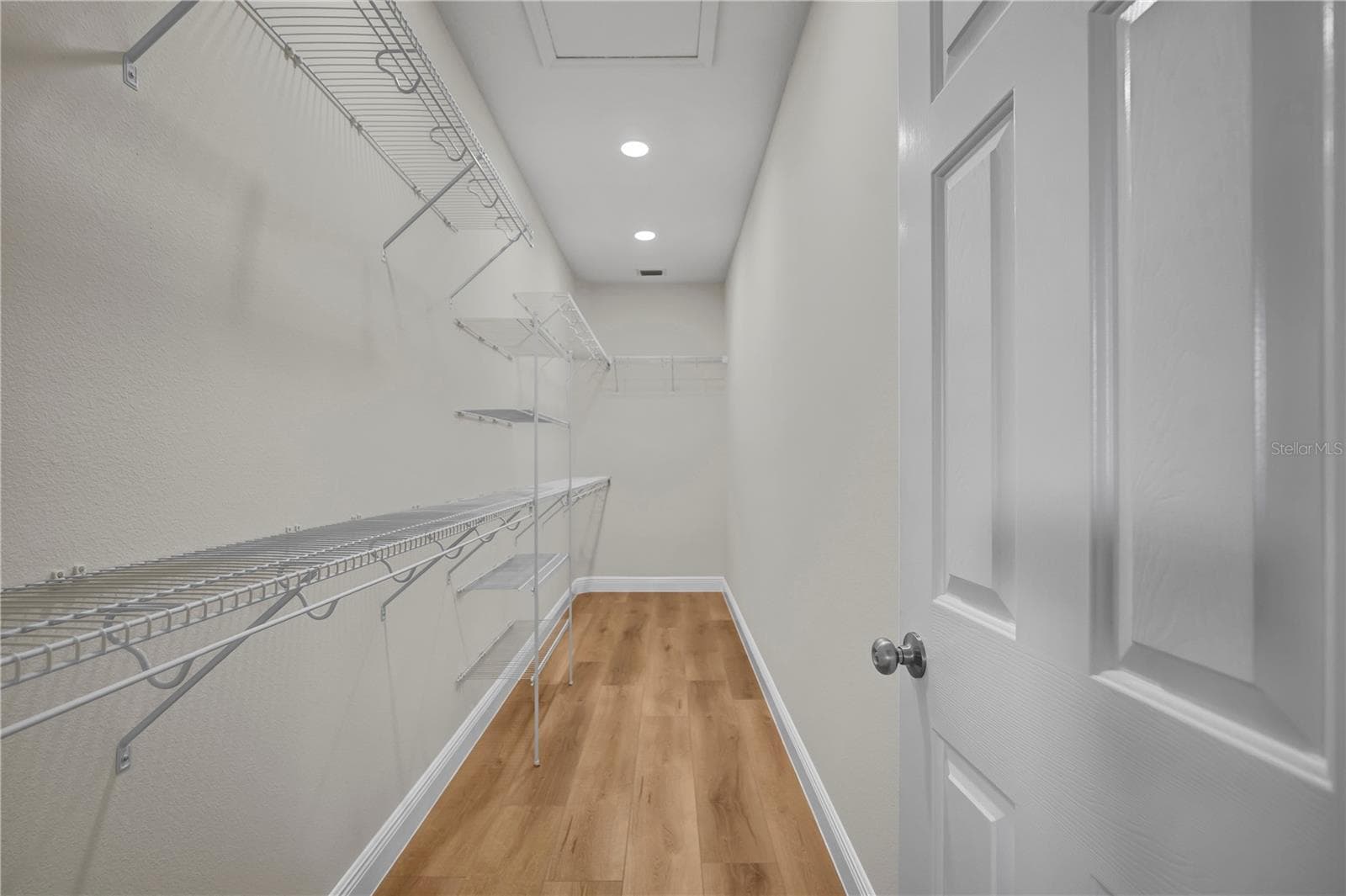Single Family Residence at 5619 PRINCE ANDREW CT, LEESBURG, photo 21 of 34