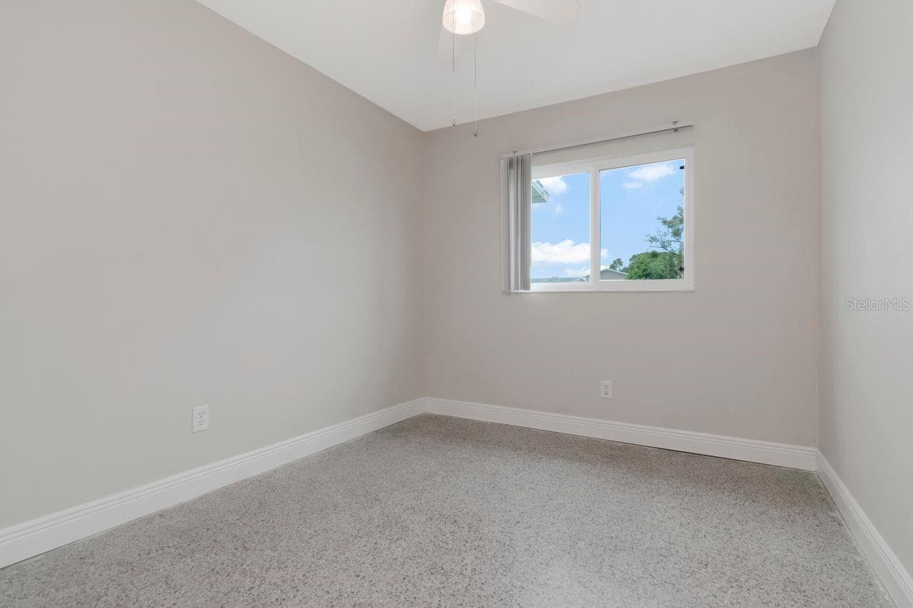 Single Family Residence at 7713 W POWHATAN AVE, TAMPA, photo 20 of 38