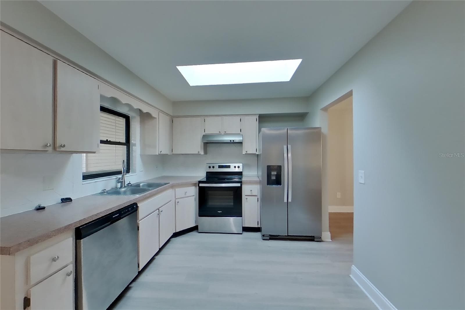 Single Family Residence at ORLANDO, photo 7 of 17