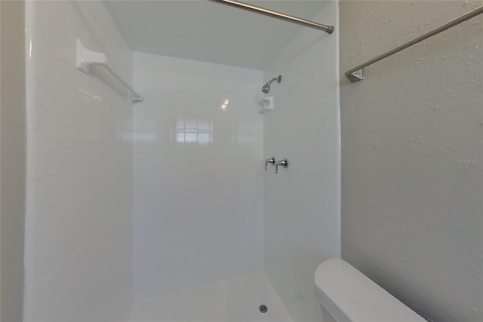 Single Family Residence at ORLANDO, photo 11 of 17