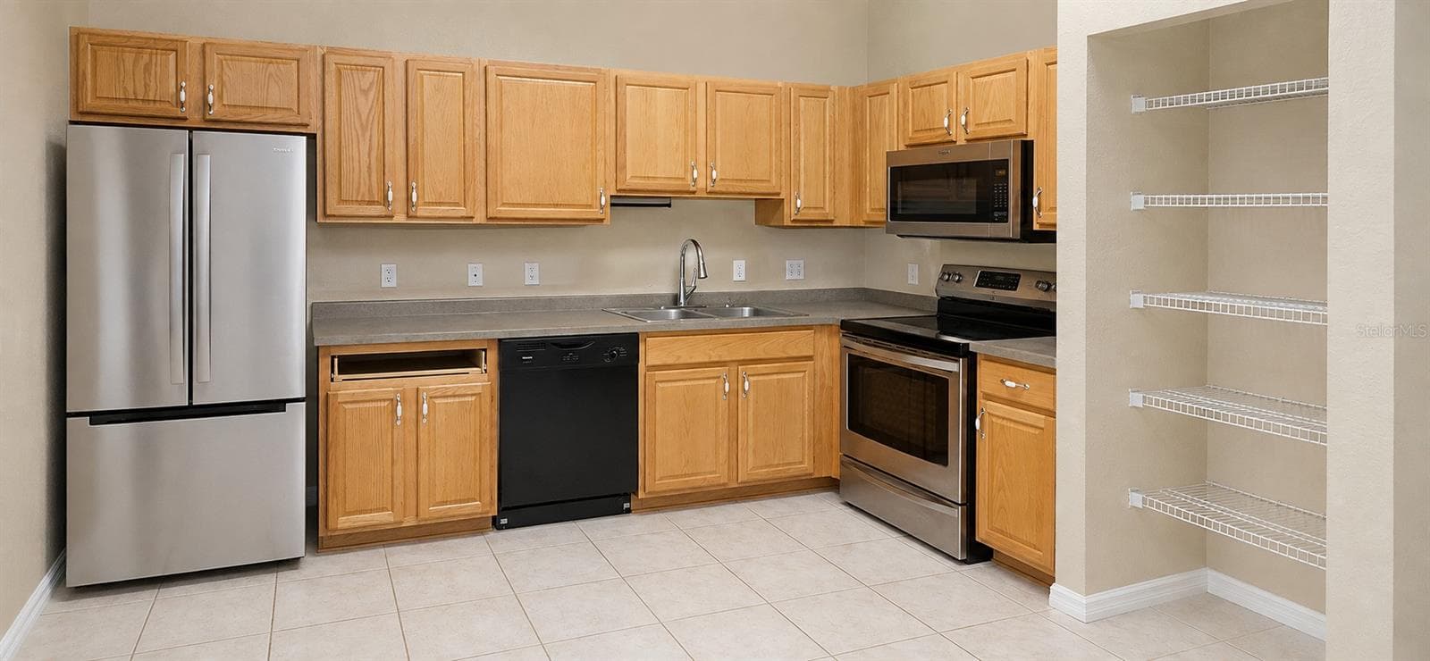Open Kitchen - 4188 SE 134TH PL, BELLEVIEW